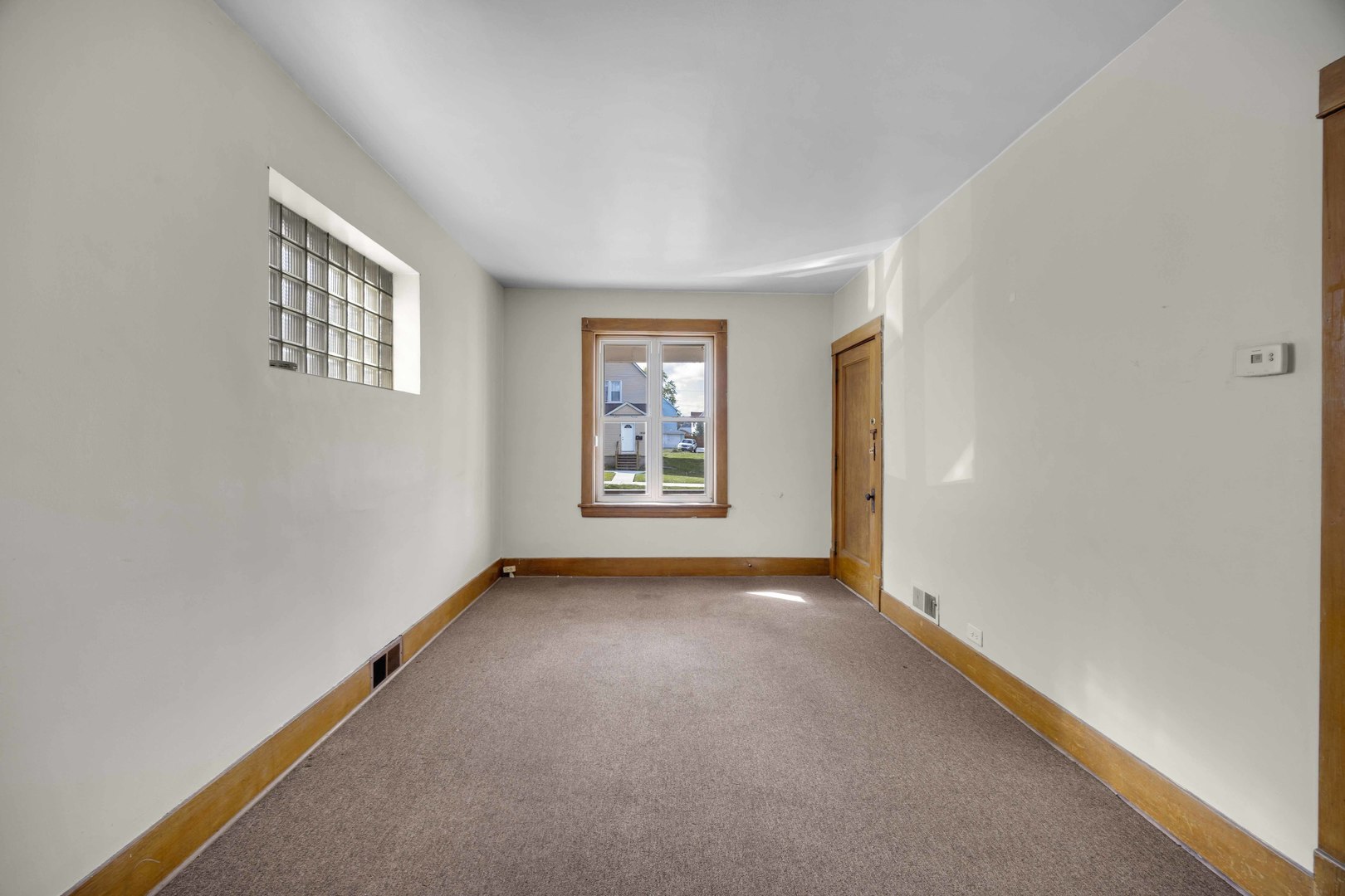 1657 School Street, Chicago Heights, IL 60411