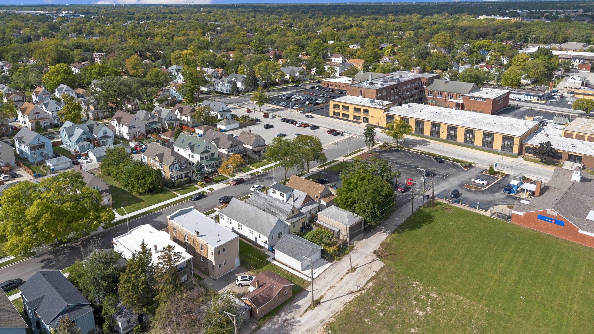 1657 School Street, Chicago Heights, IL 60411