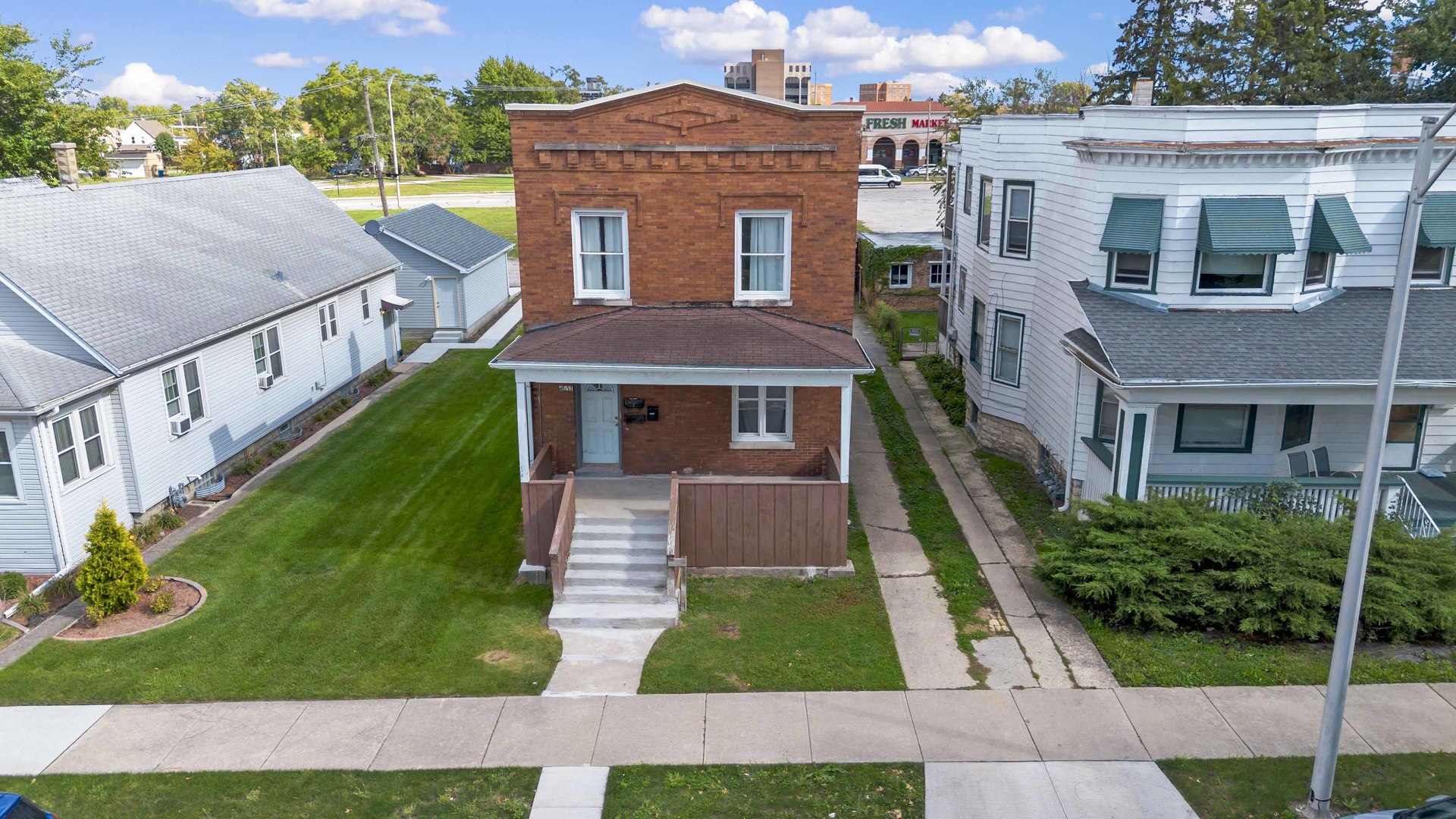 1657 School Street, Chicago Heights, IL 60411