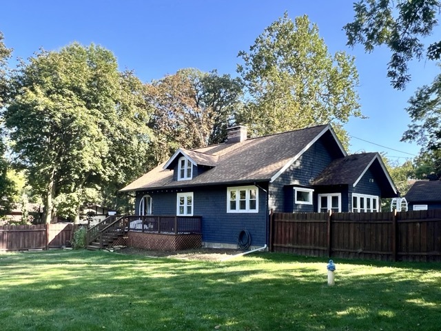 34 Lake Drive, West Chicago, IL 60185