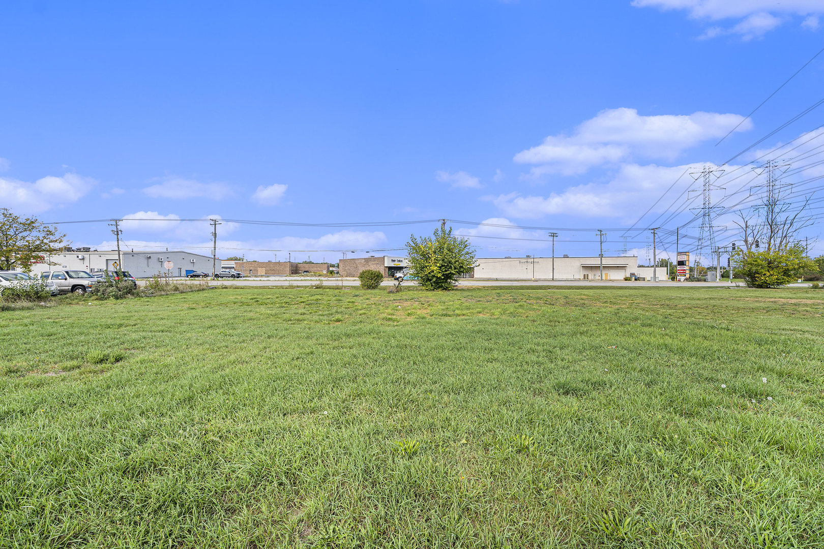 17001 Glen Oak Avenue, Lansing, IL 60438