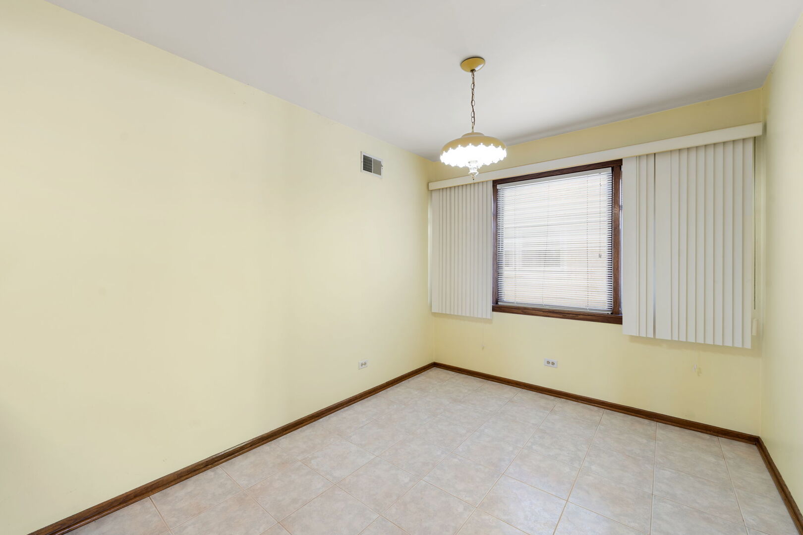 8427 W Windsor Avenue #2, Chicago, IL 60656