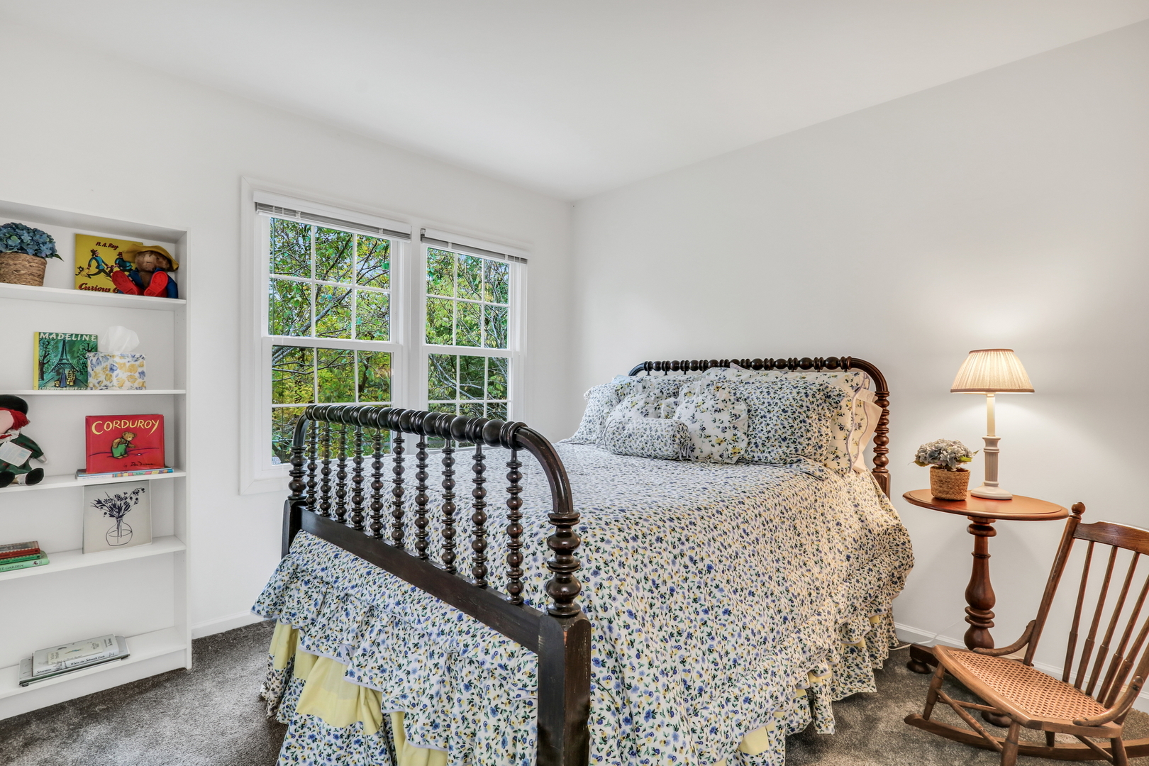 399 Banbury Lane, Grayslake, IL 60030