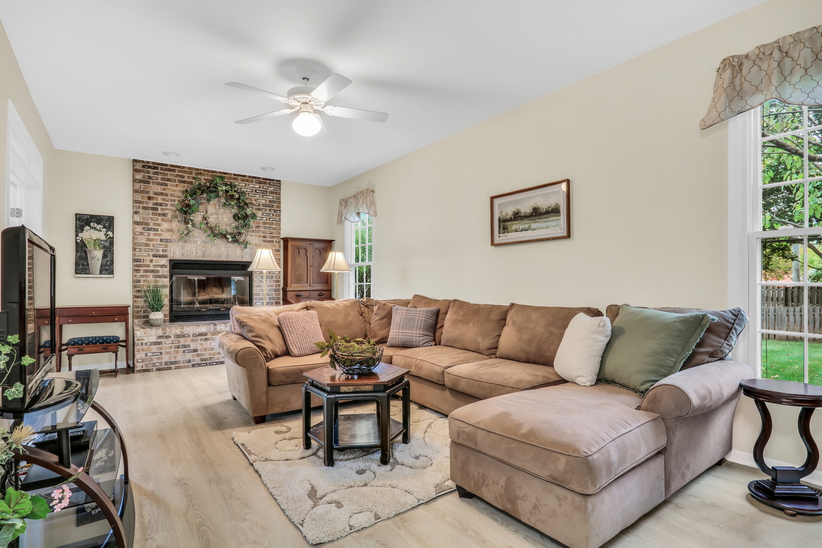 399 Banbury Lane, Grayslake, IL 60030