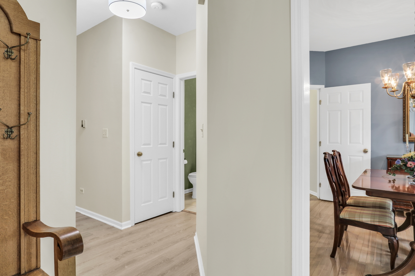 399 Banbury Lane, Grayslake, IL 60030