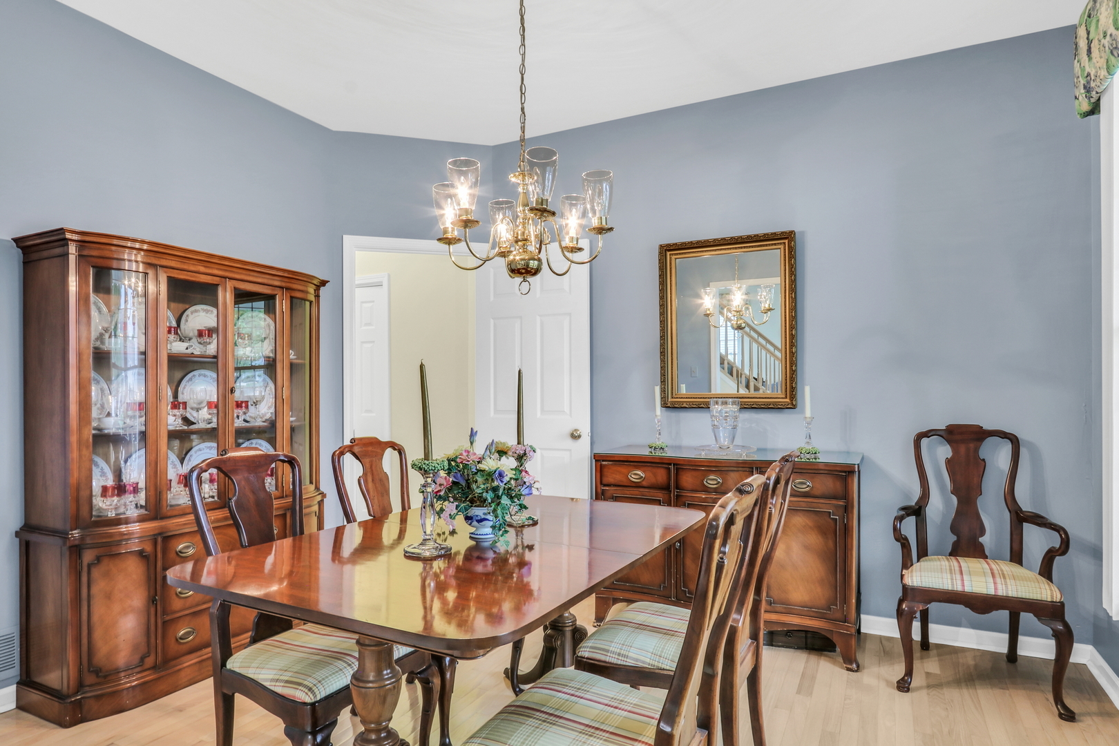 399 Banbury Lane, Grayslake, IL 60030