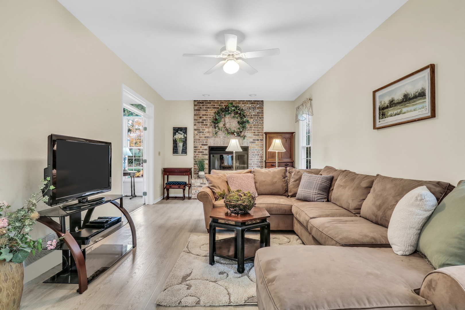 399 Banbury Lane, Grayslake, IL 60030