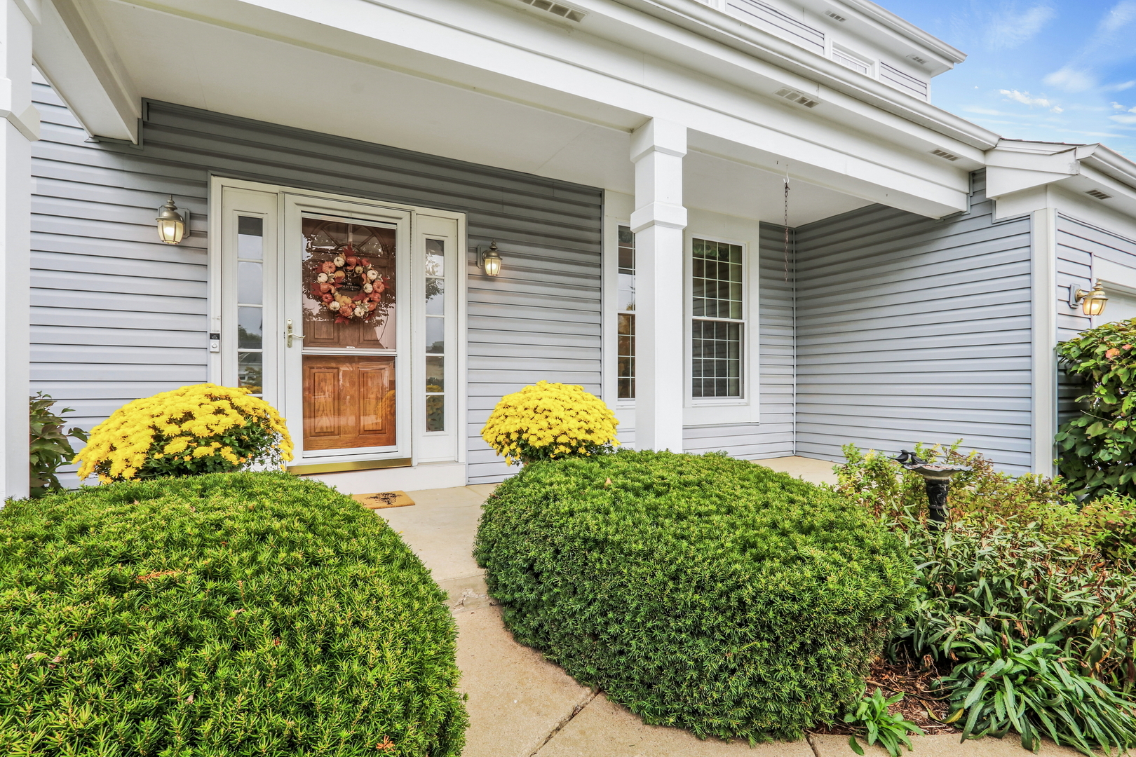 399 Banbury Lane, Grayslake, IL 60030