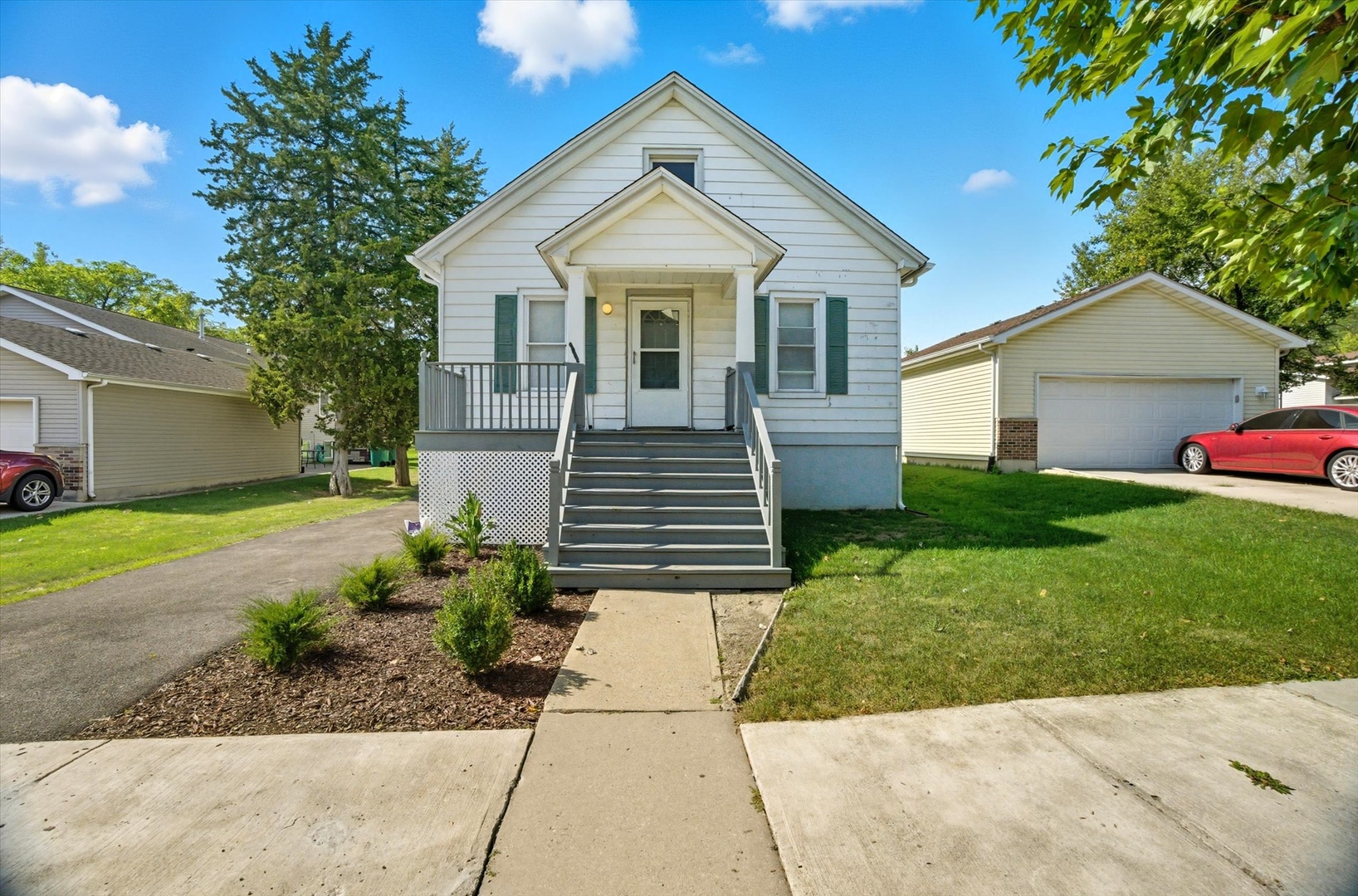 1019 Magnolia Avenue, Joliet, IL 60432