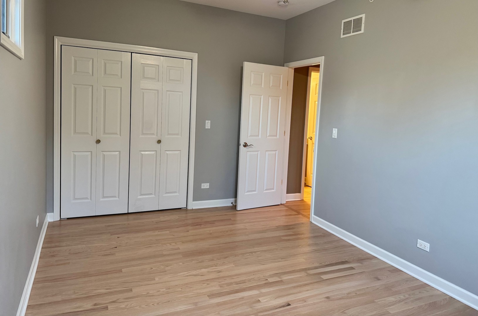 1522 Stonegate Manor #1522, Mount Prospect, IL 60056