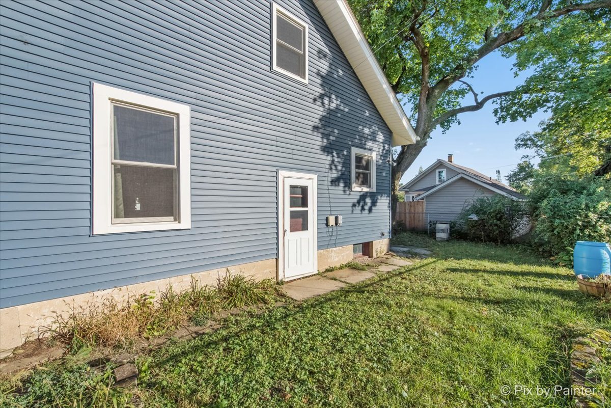 510 McClure Avenue, Elgin, IL 60123