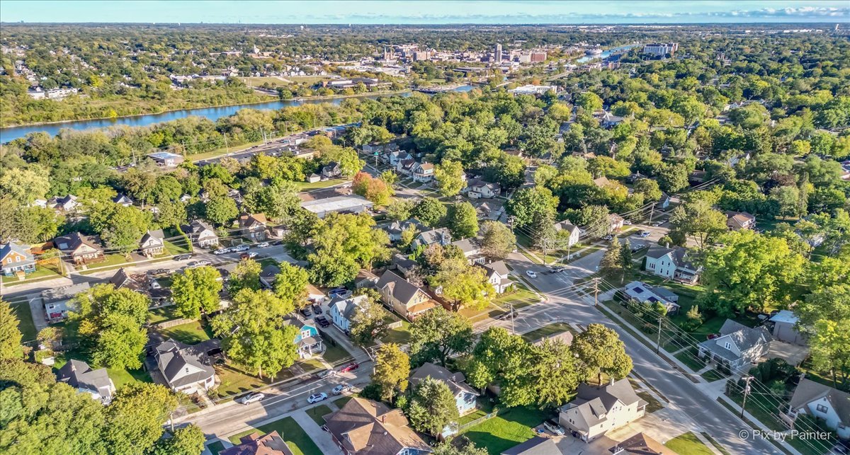 510 McClure Avenue, Elgin, IL 60123