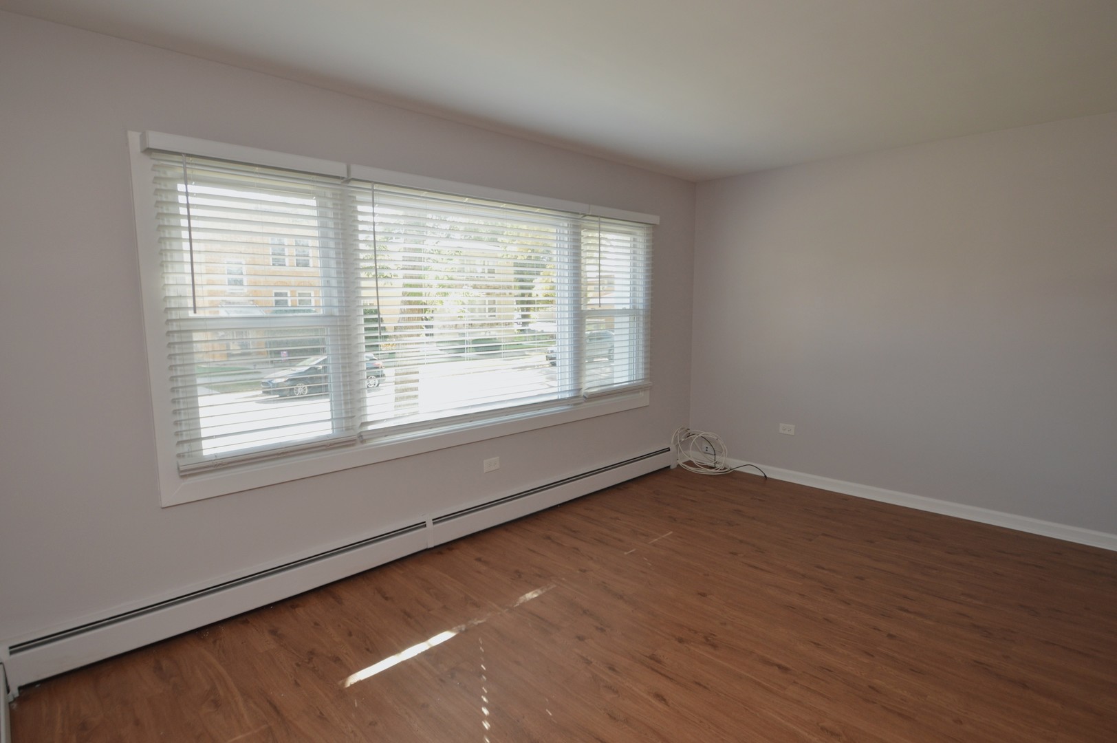 10332 Elizabeth Street #1, Westchester, IL 60154