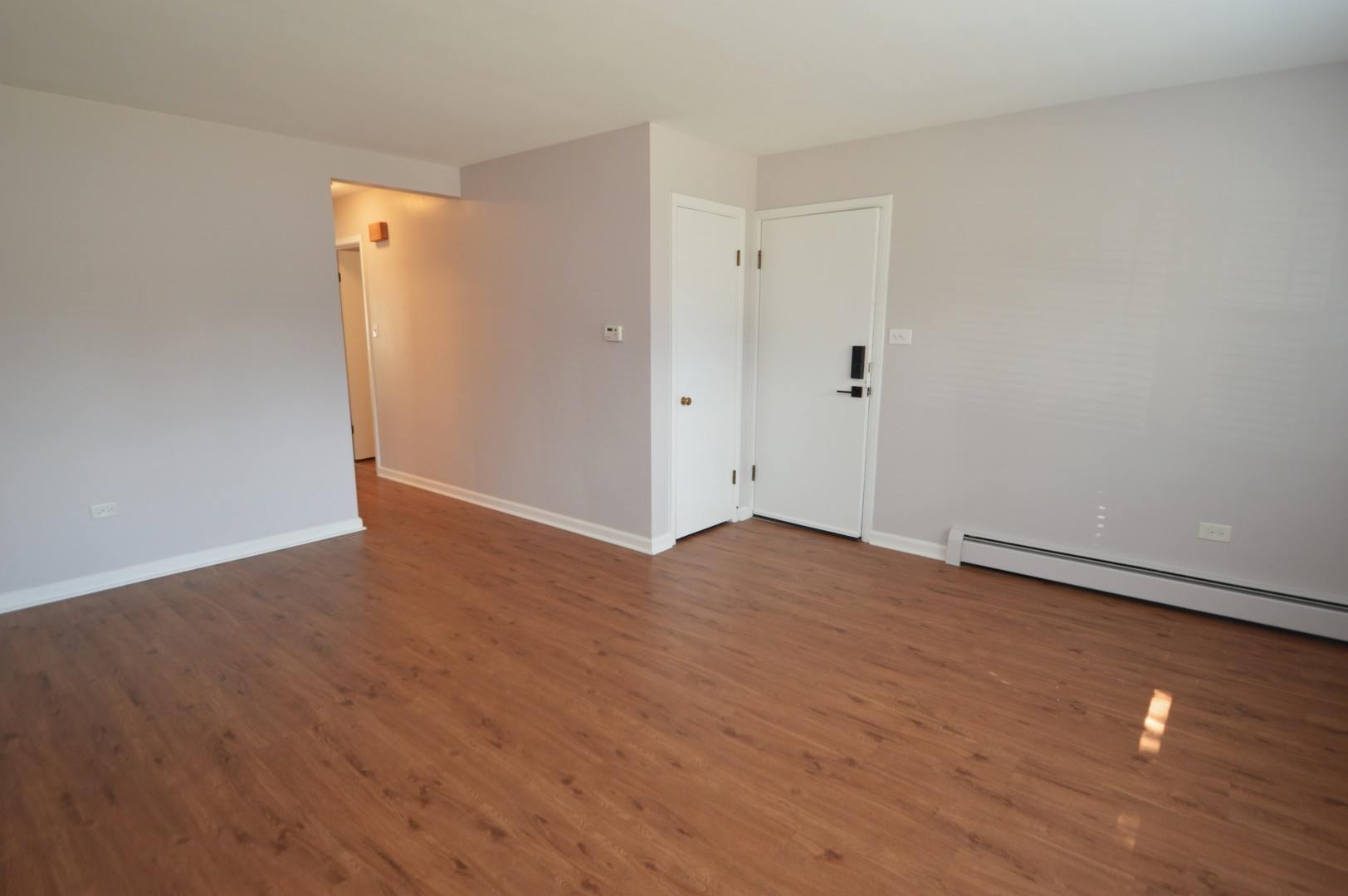 10332 Elizabeth Street #1, Westchester, IL 60154