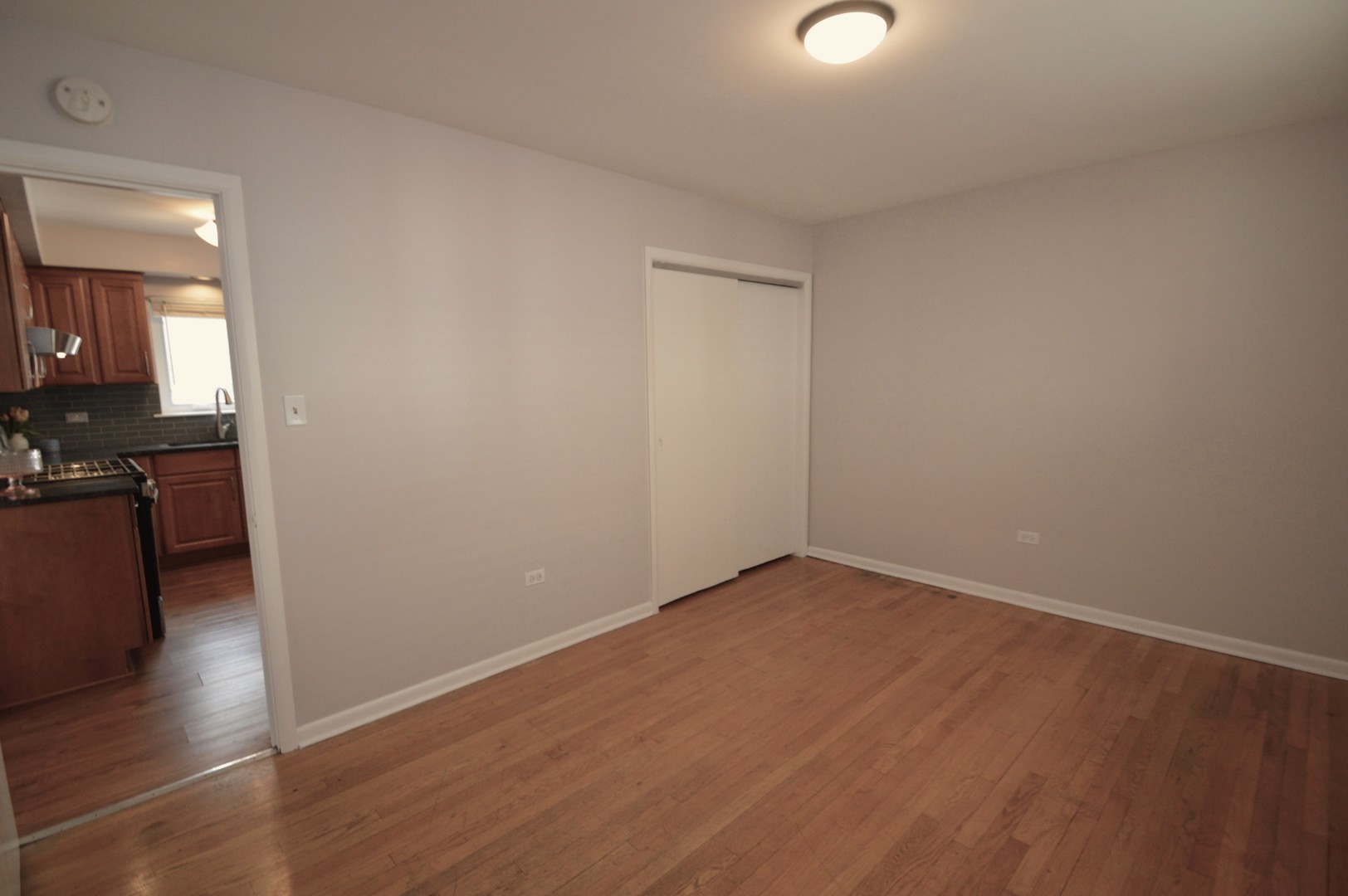 10332 Elizabeth Street #1, Westchester, IL 60154