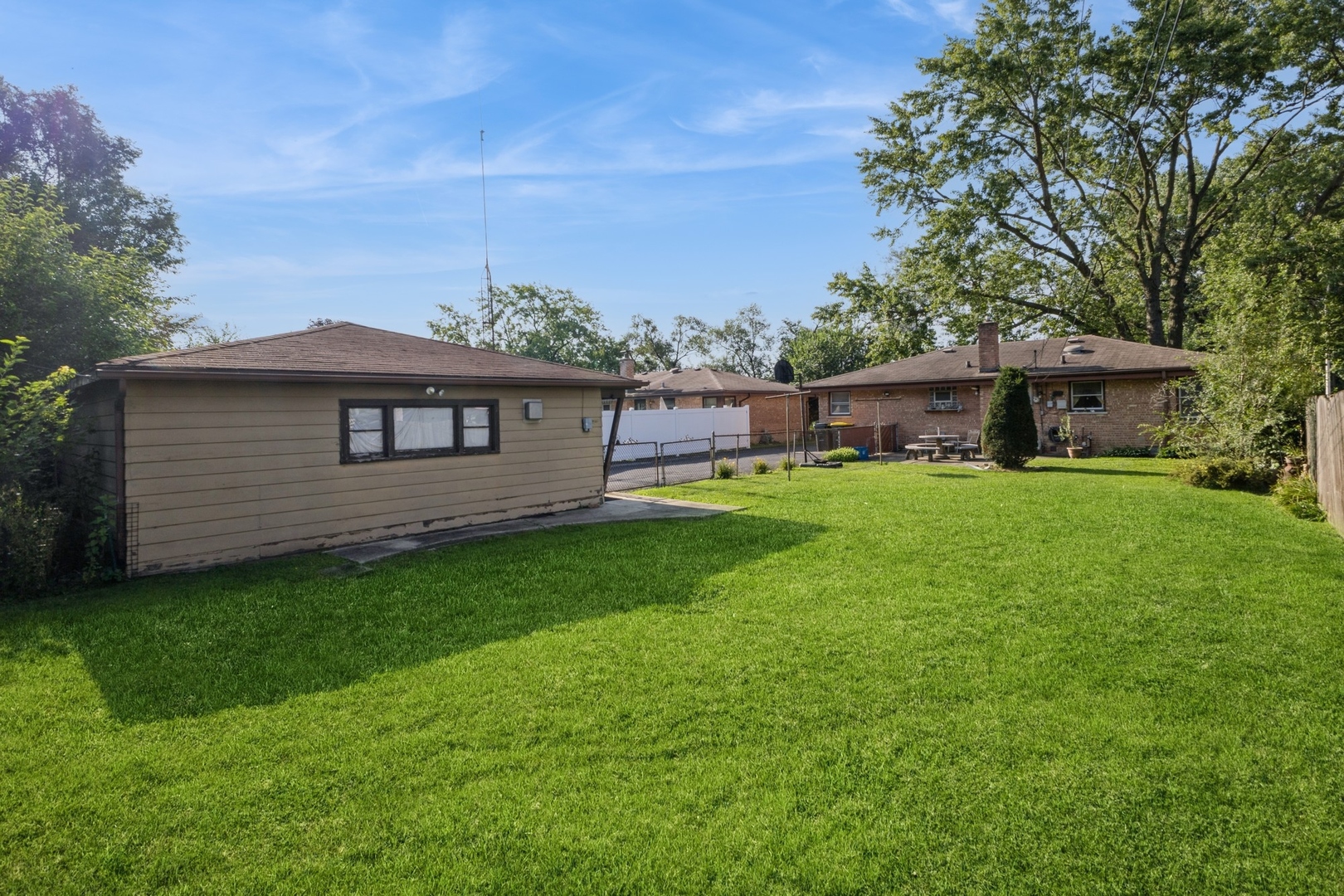 6812 98th Street, Chicago Ridge, IL 60415