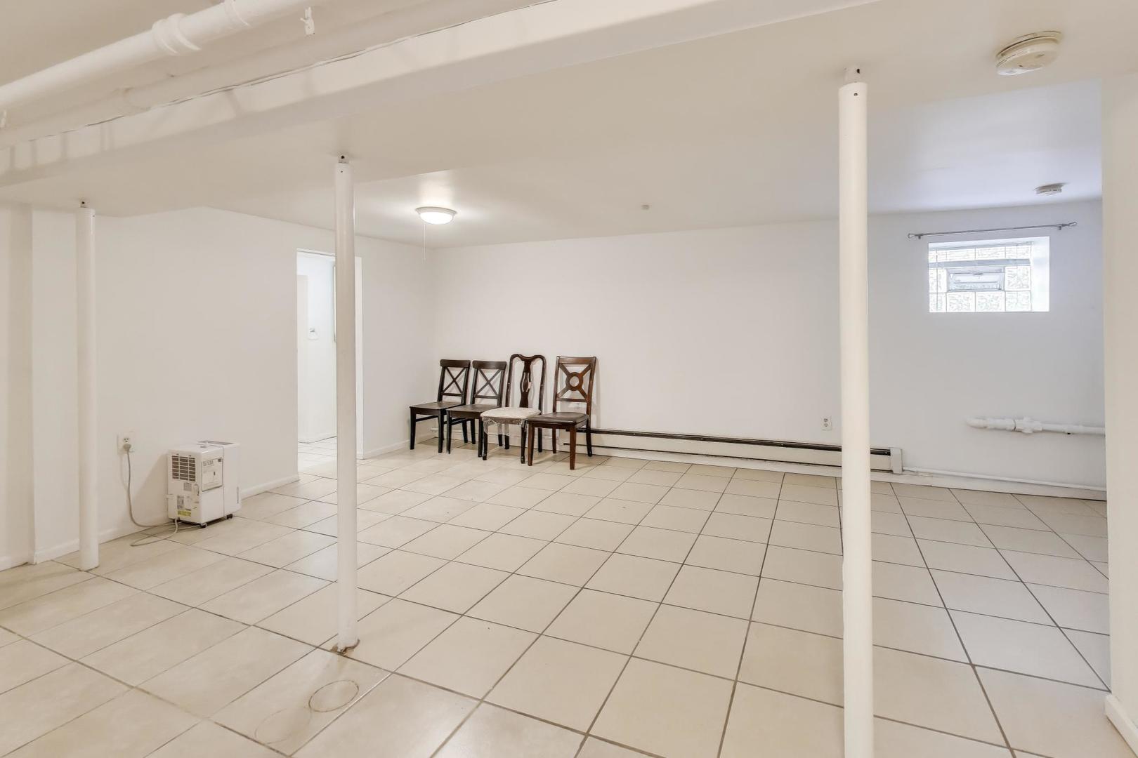 2744 N Marmora Avenue, Chicago, IL 60639