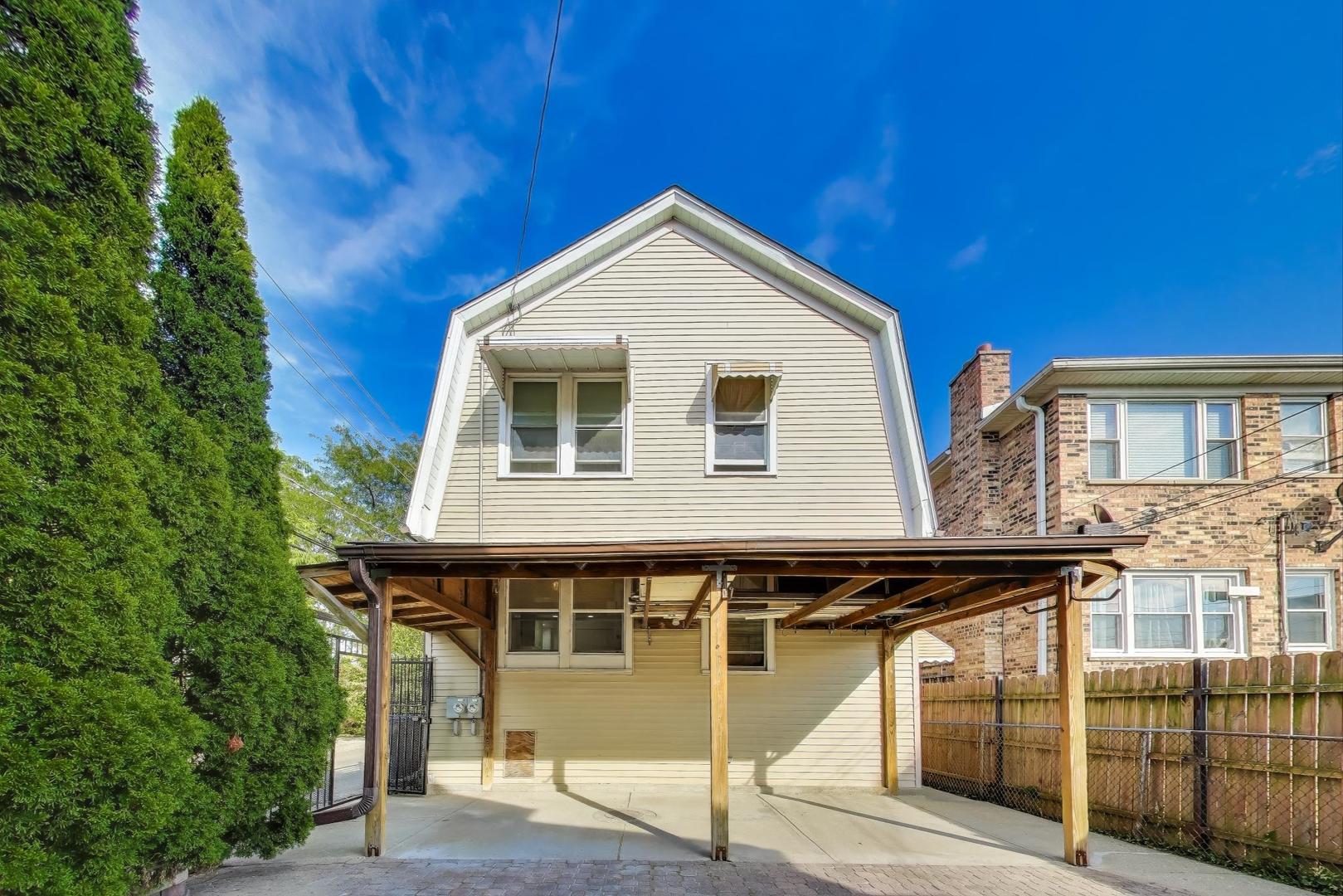 2744 N Marmora Avenue, Chicago, IL 60639