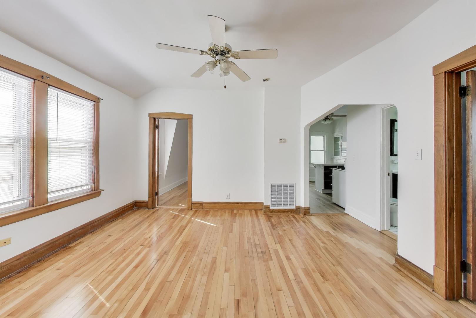 2744 N Marmora Avenue, Chicago, IL 60639