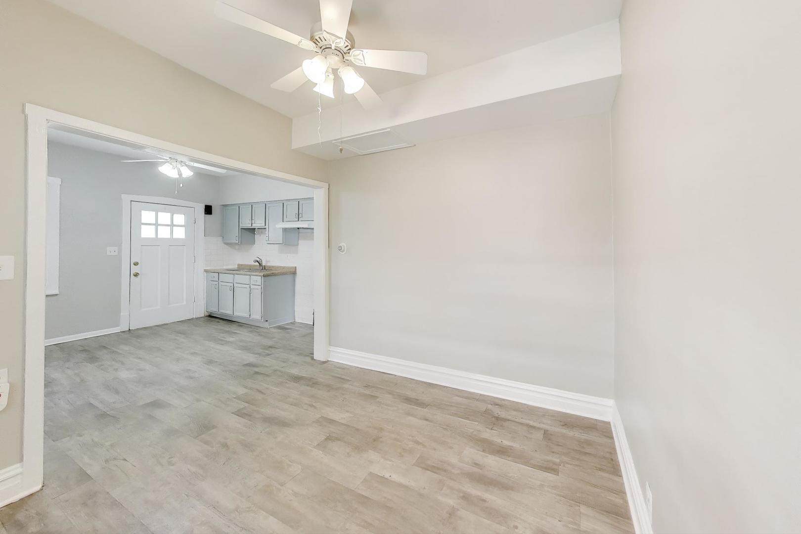 2744 N Marmora Avenue, Chicago, IL 60639