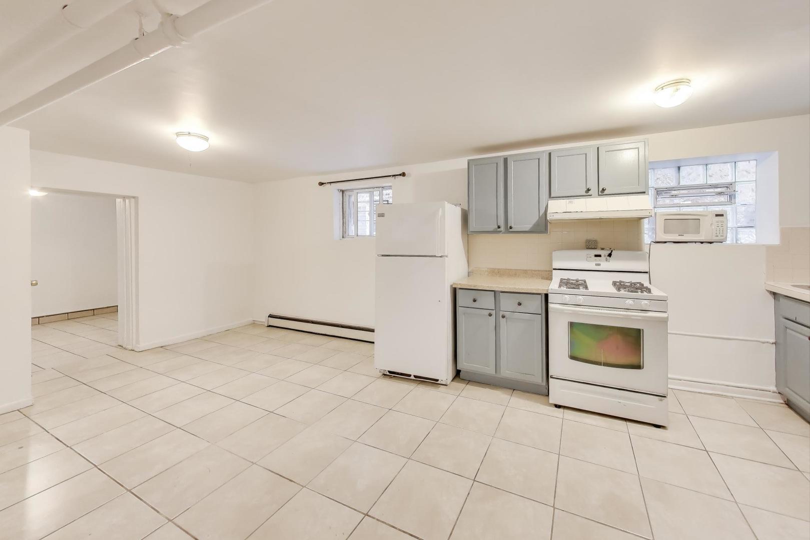 2744 N Marmora Avenue, Chicago, IL 60639