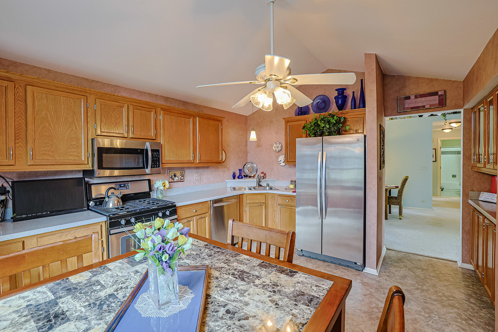 342 Ashford Circle #2, Bartlett, IL 60103