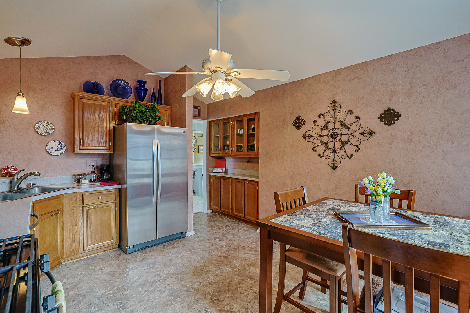 342 Ashford Circle #2, Bartlett, IL 60103