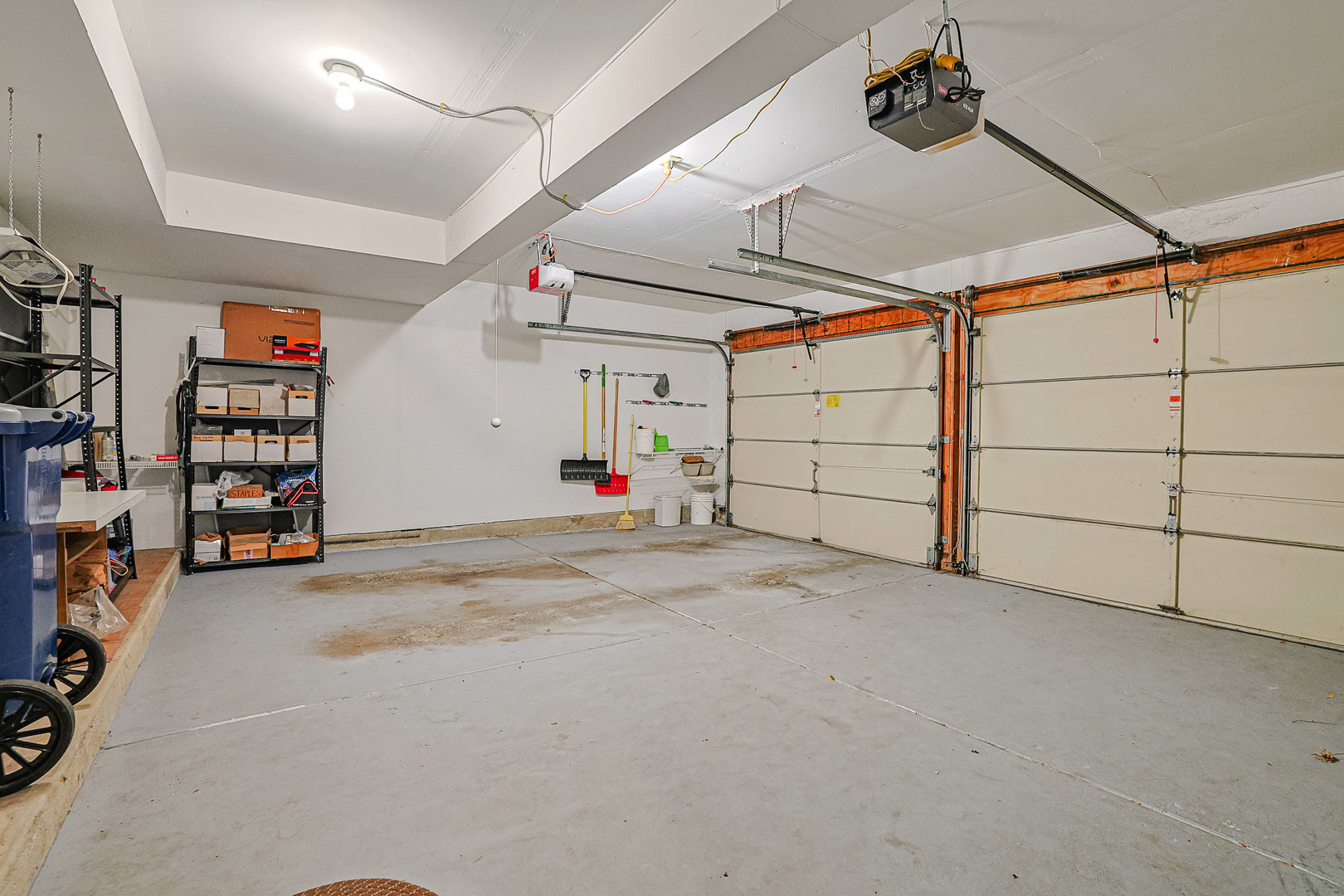 342 Ashford Circle #2, Bartlett, IL 60103