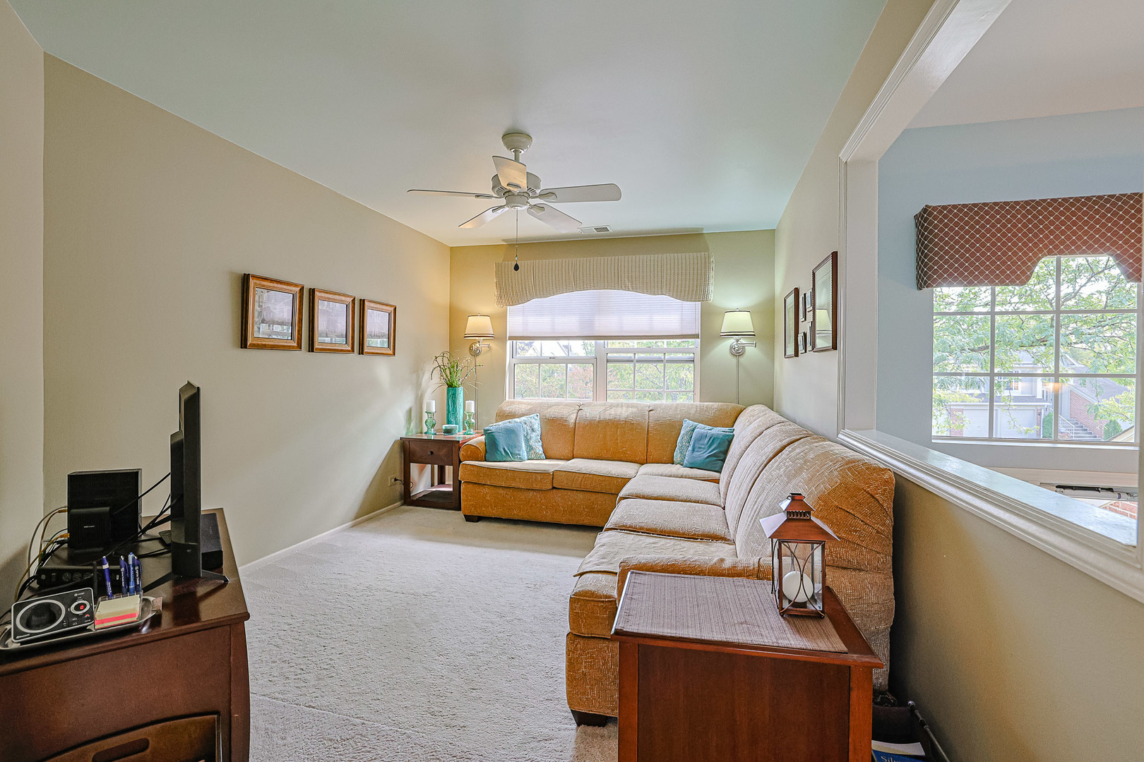 342 Ashford Circle #2, Bartlett, IL 60103