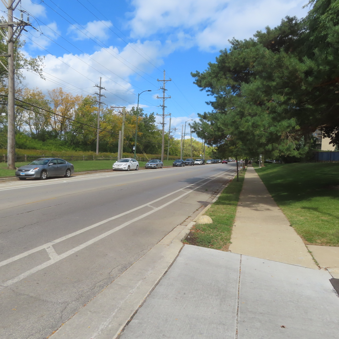 6833 N Kedzie Avenue #1516, Chicago, IL 60645