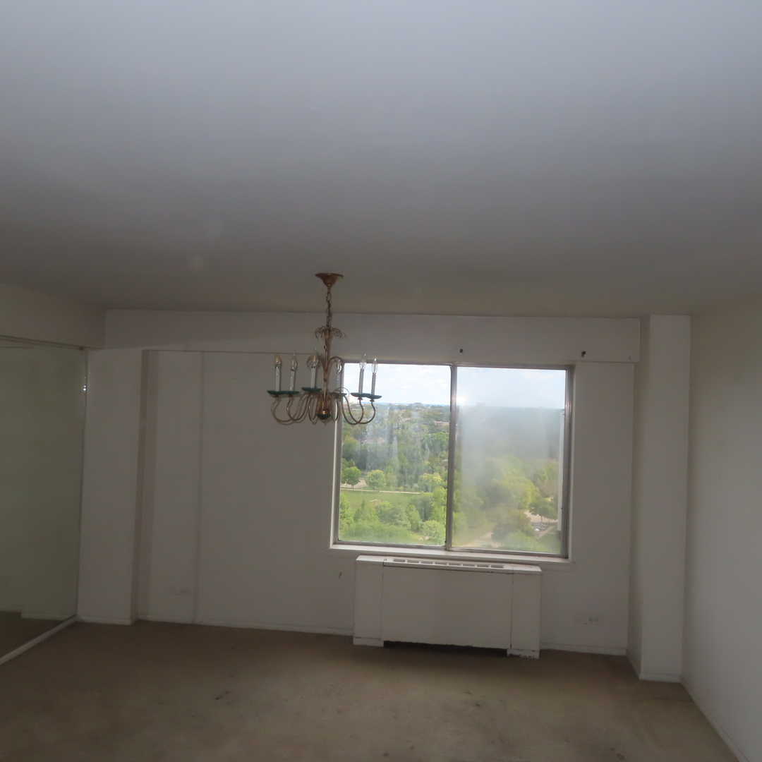 6833 N Kedzie Avenue #1516, Chicago, IL 60645