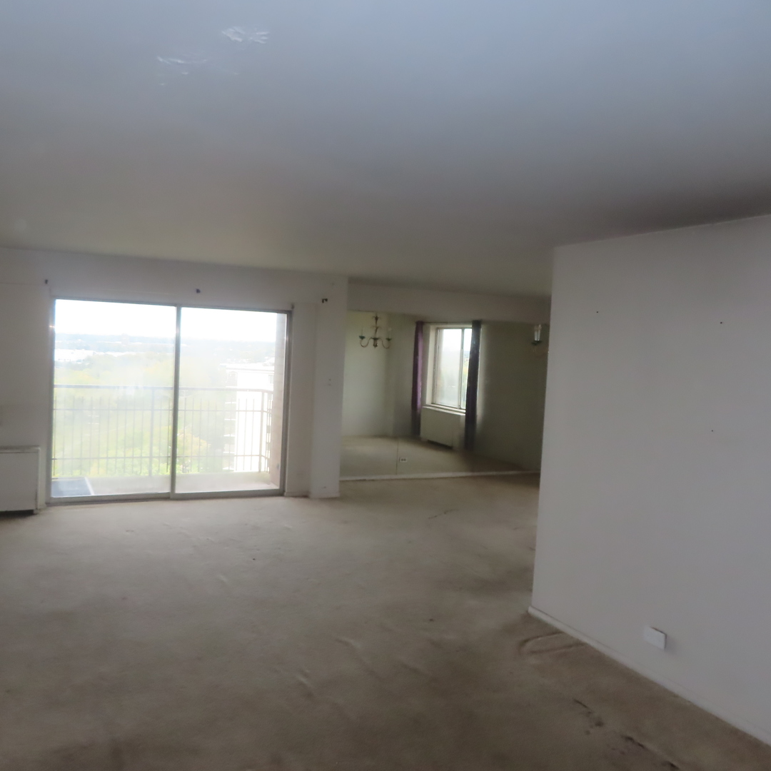 6833 N Kedzie Avenue #1516, Chicago, IL 60645