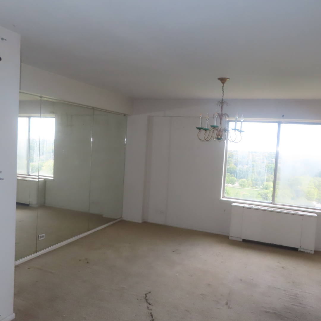 6833 N Kedzie Avenue #1516, Chicago, IL 60645