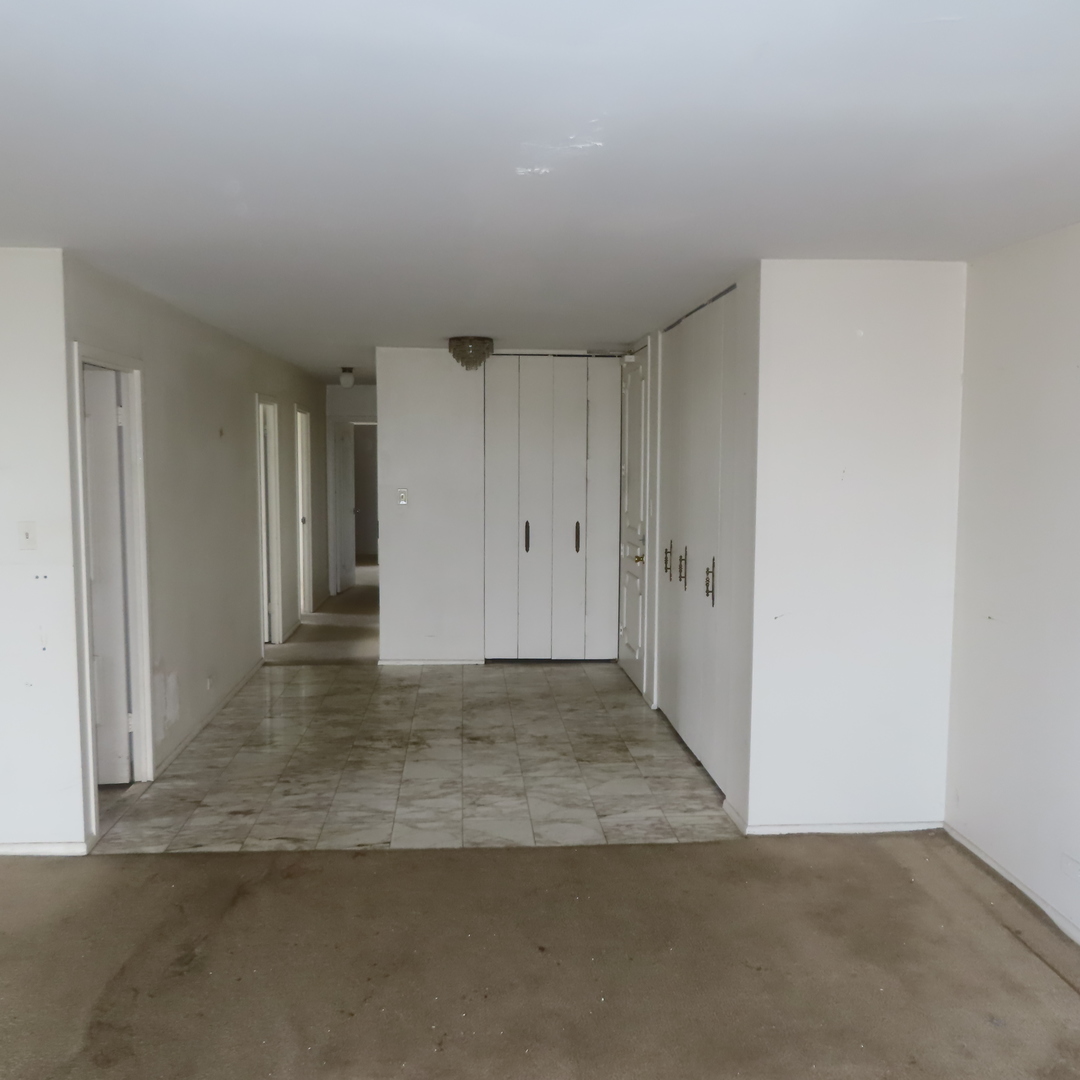 6833 N Kedzie Avenue #1516, Chicago, IL 60645