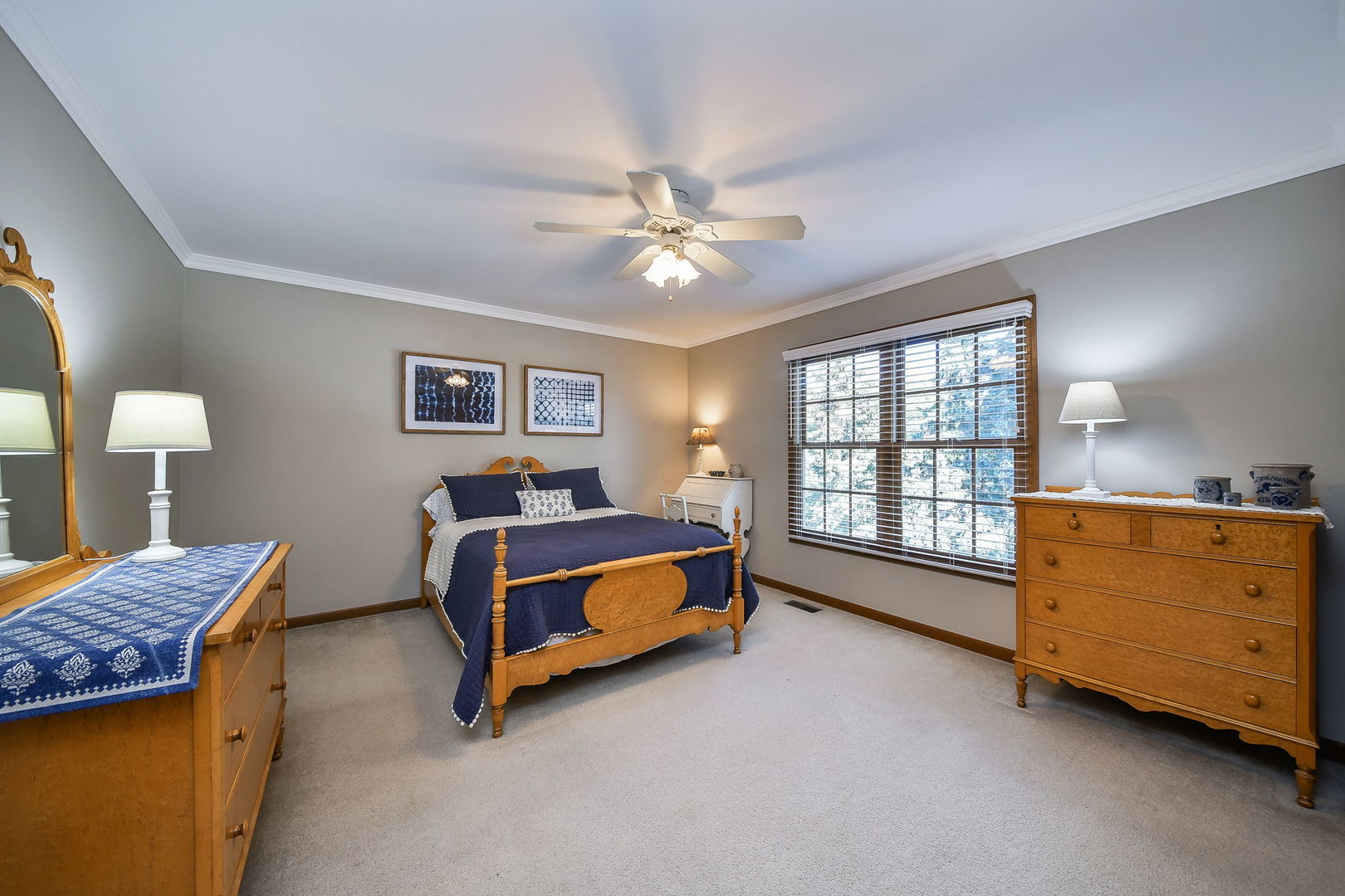 0N741 Woodlawn Street, Wheaton, IL 60187