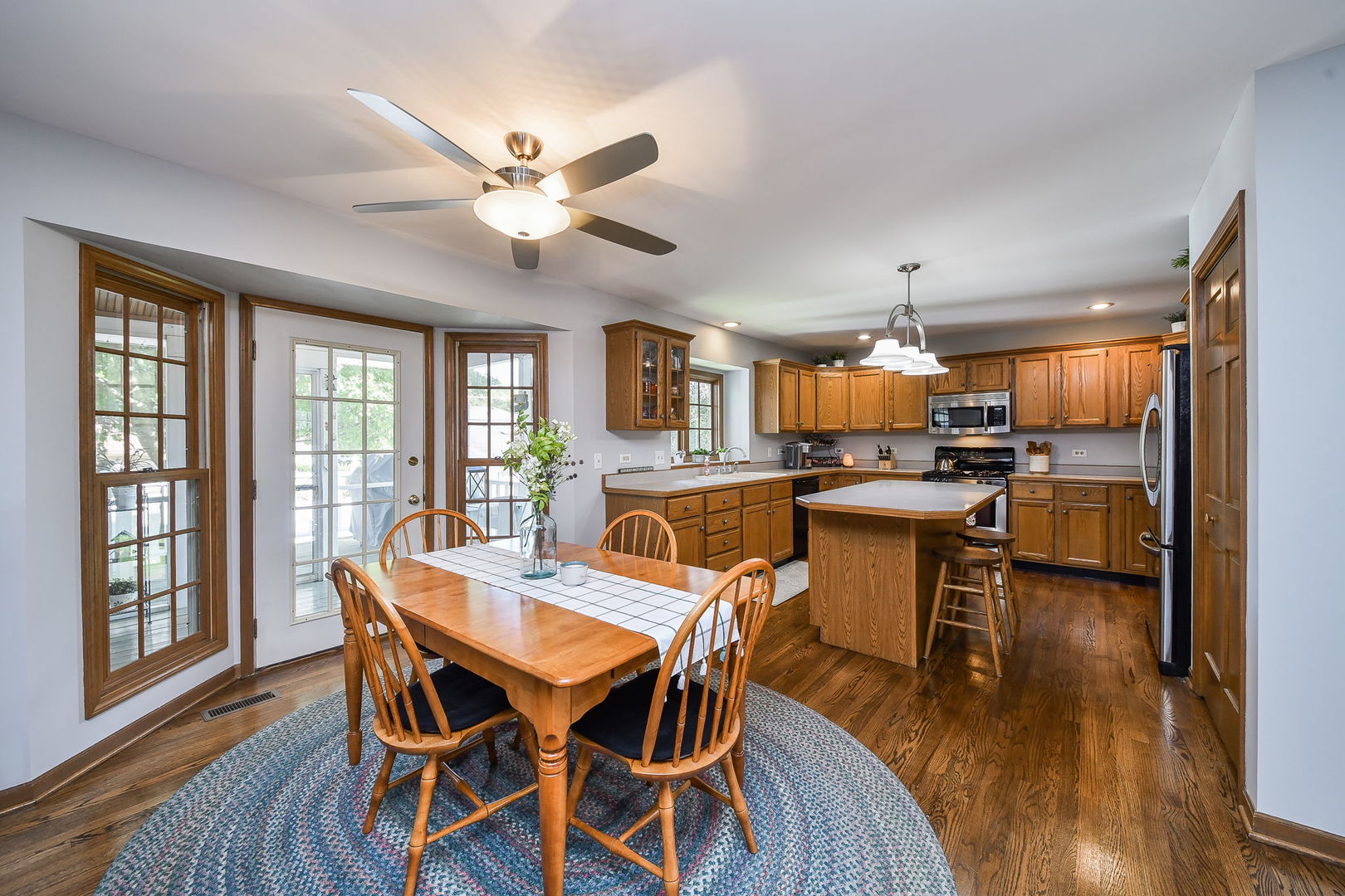 0N741 Woodlawn Street, Wheaton, IL 60187