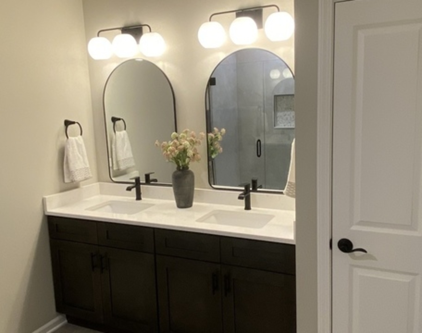 2166 Sky Harbor Drive, New Lenox, IL 60451