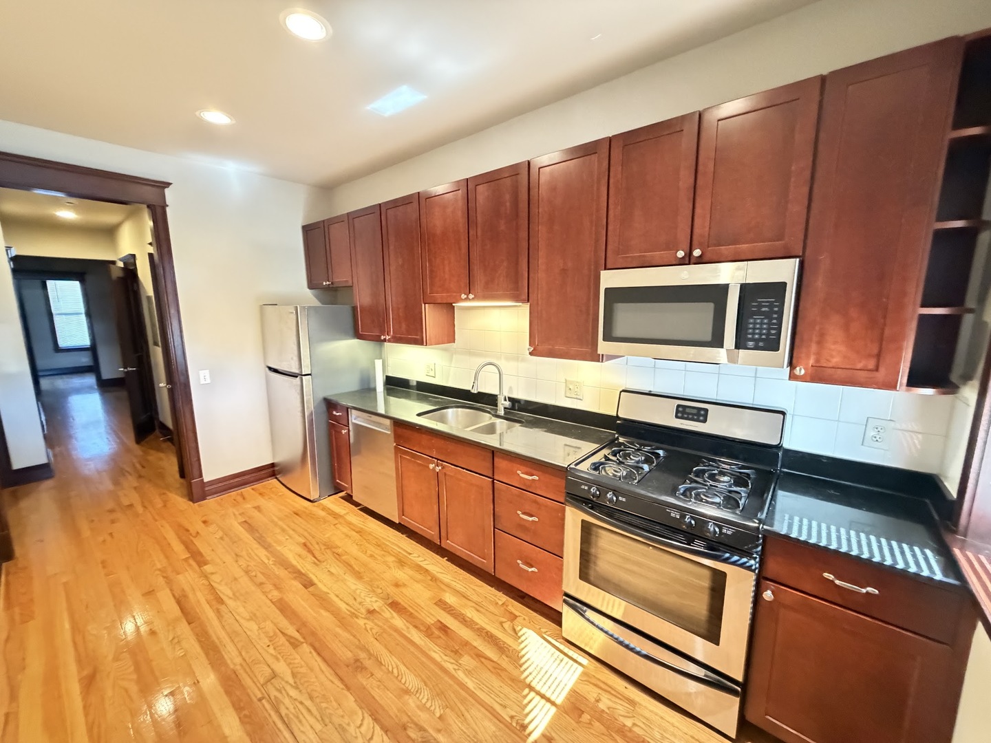 2113 W North Avenue #1W, Chicago, IL 60647