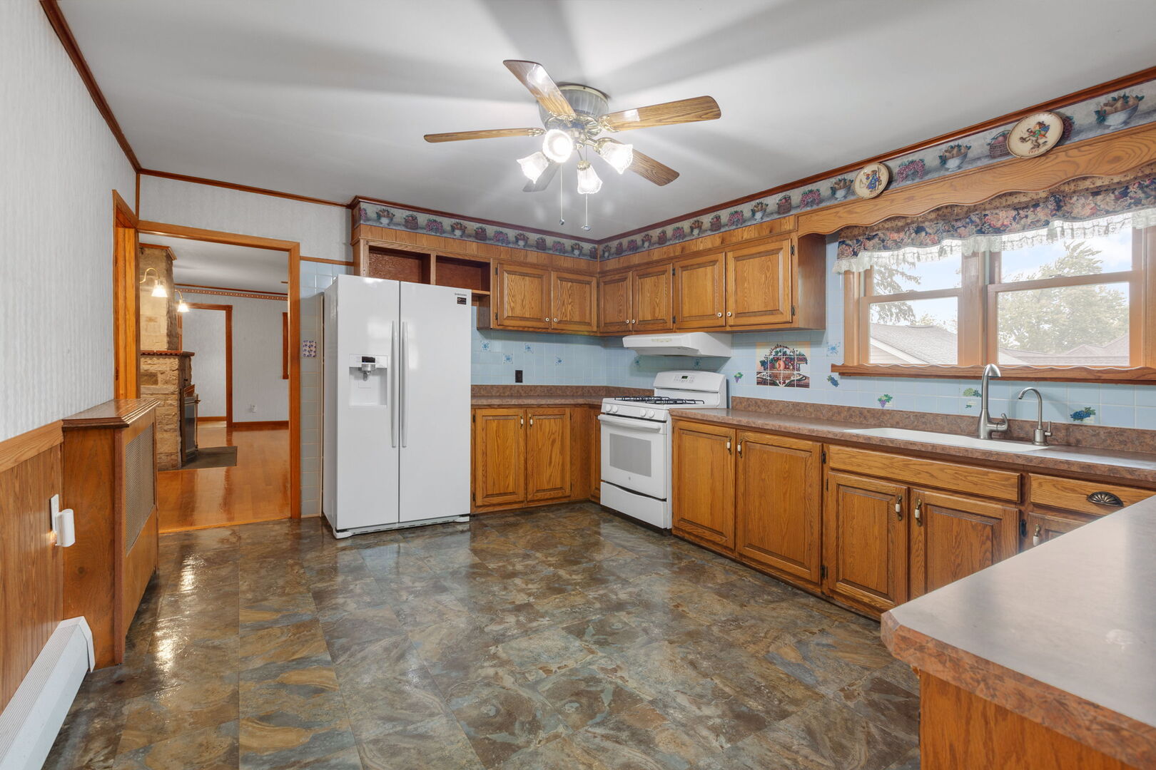 23433 N Summit Drive, Barrington, IL 60010