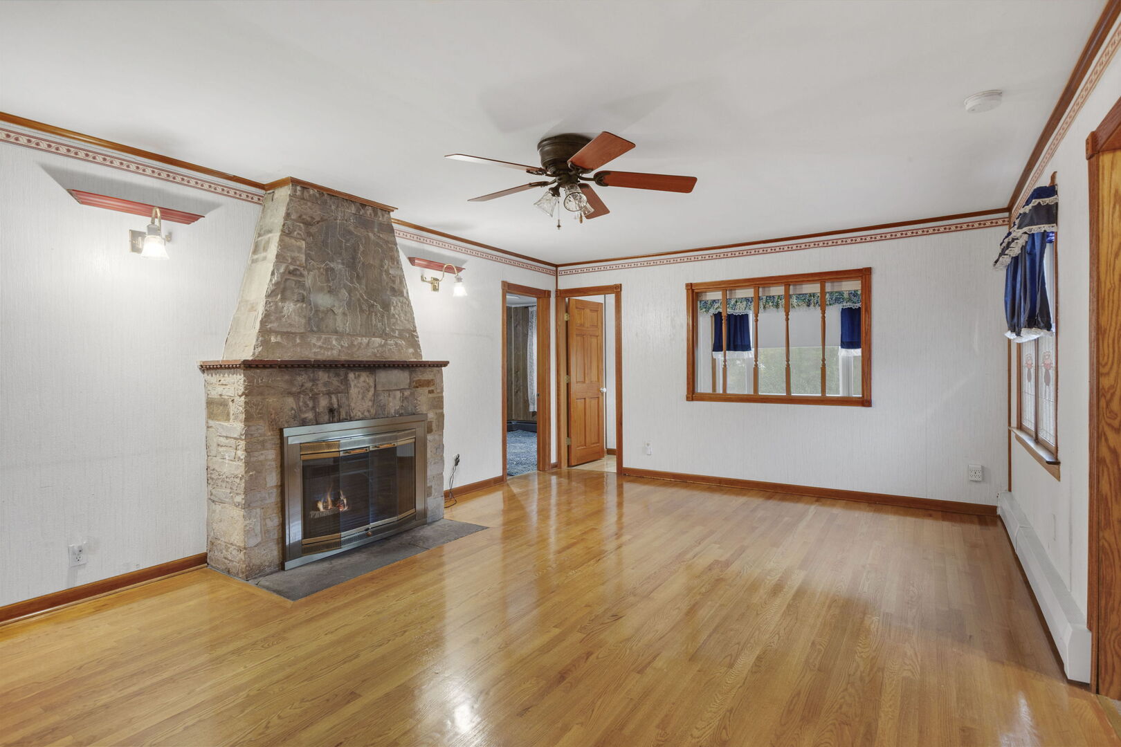 23433 N Summit Drive, Barrington, IL 60010