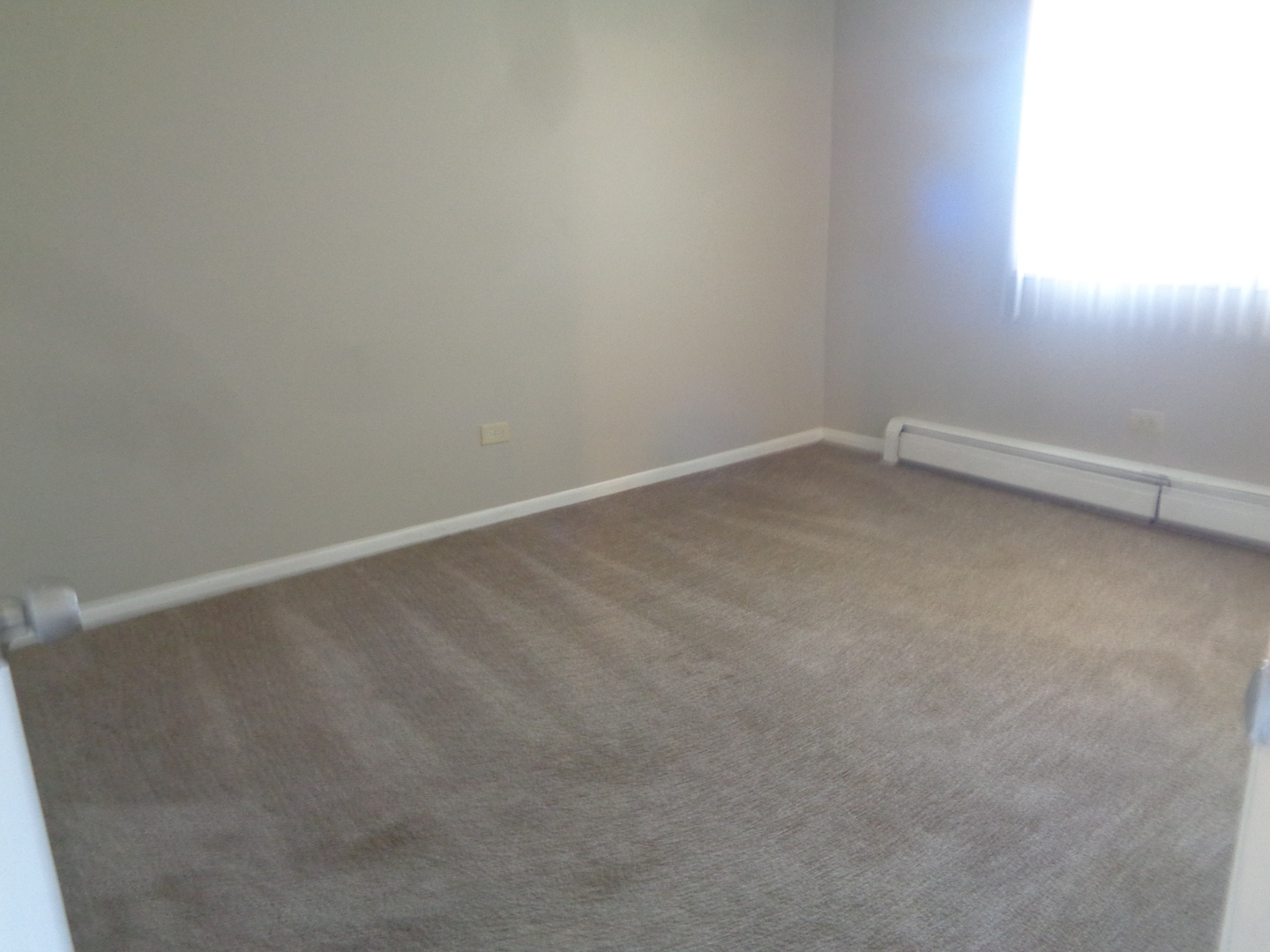 8244 W 87th Street #13, Hickory Hills, IL 60457