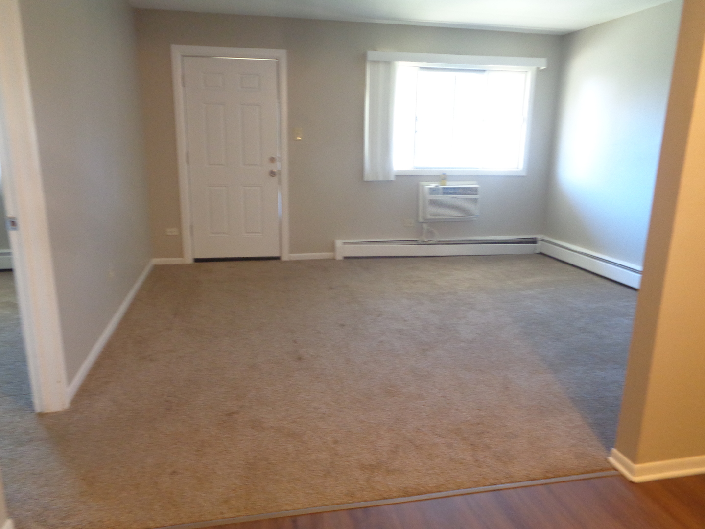 8244 W 87th Street #13, Hickory Hills, IL 60457