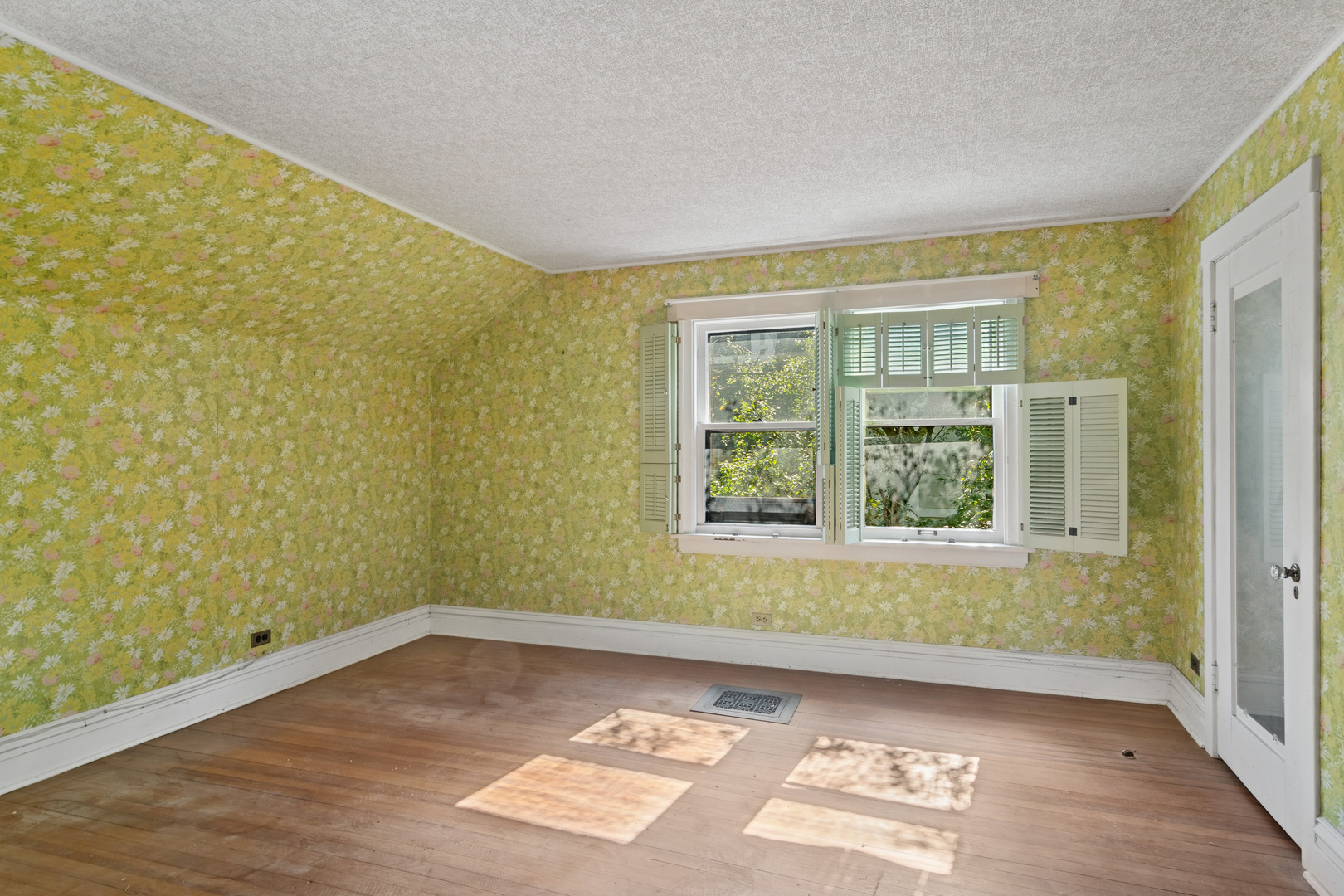 785 Locust Street, Winnetka, IL 60093