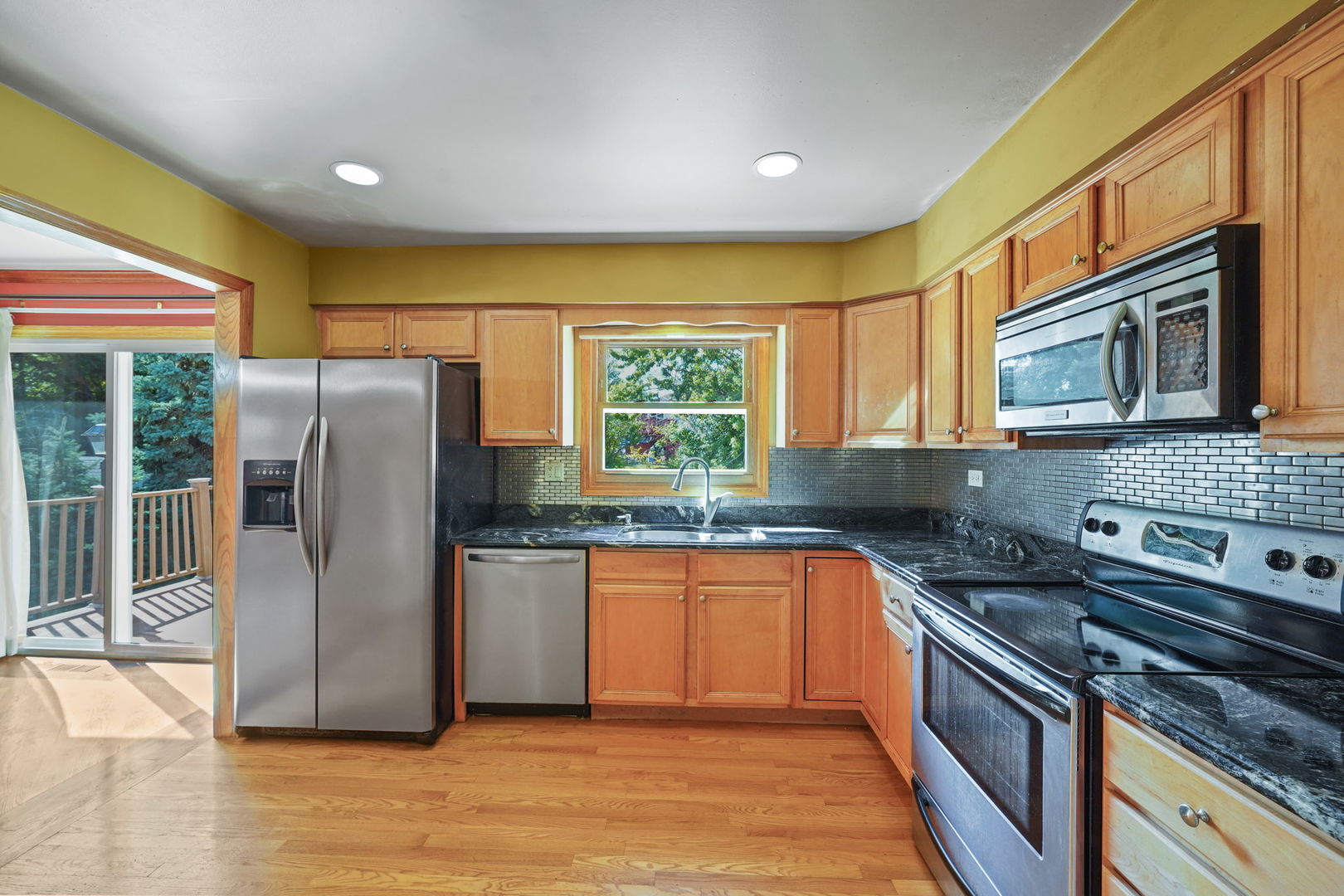251 Polo Club Drive, Glendale Heights, IL 60139