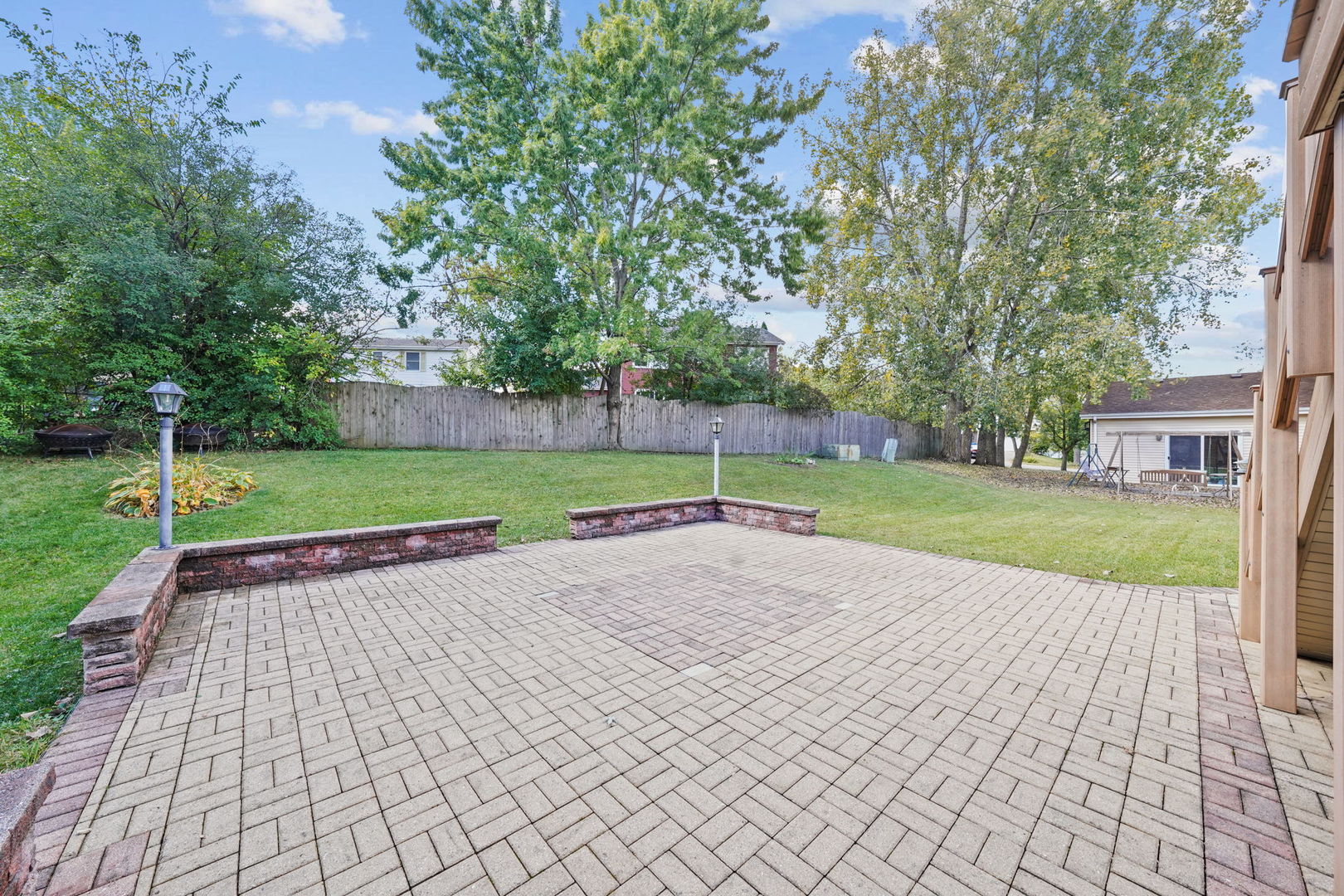 251 Polo Club Drive, Glendale Heights, IL 60139