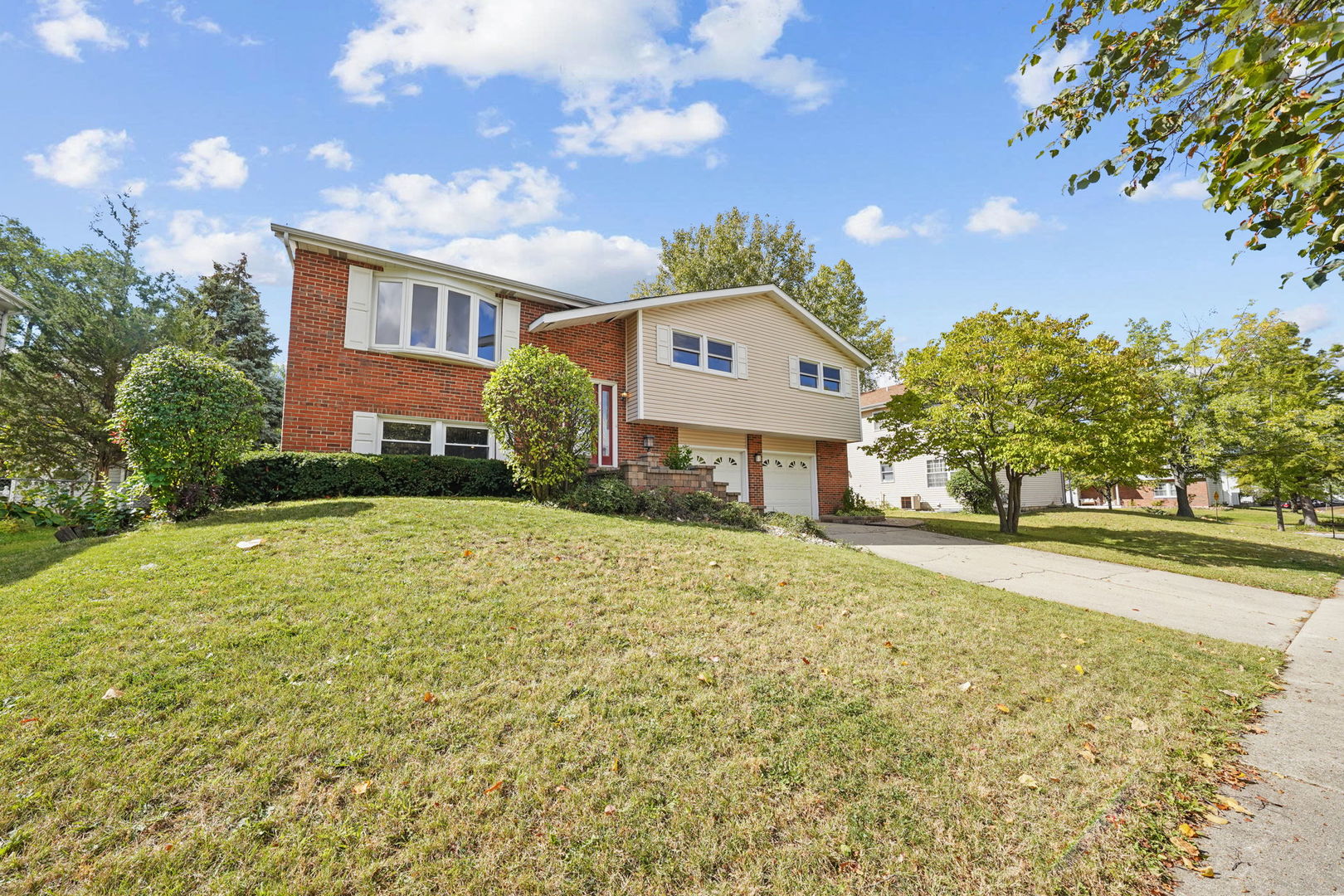 251 Polo Club Drive, Glendale Heights, IL 60139