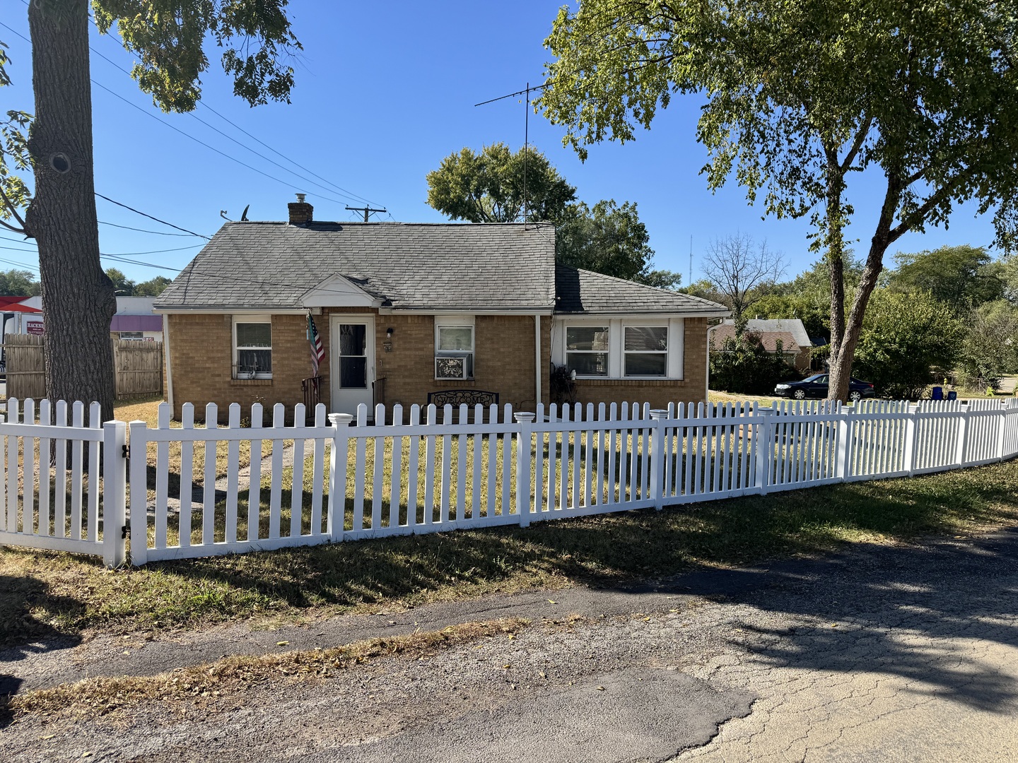 4310 Wilshire Avenue, Rockford, IL 61101