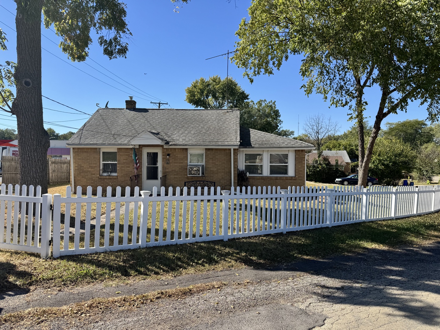4310 Wilshire Avenue, Rockford, IL 61101