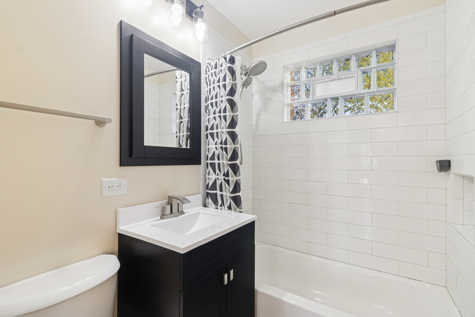 Chicago Heights, IL 60411