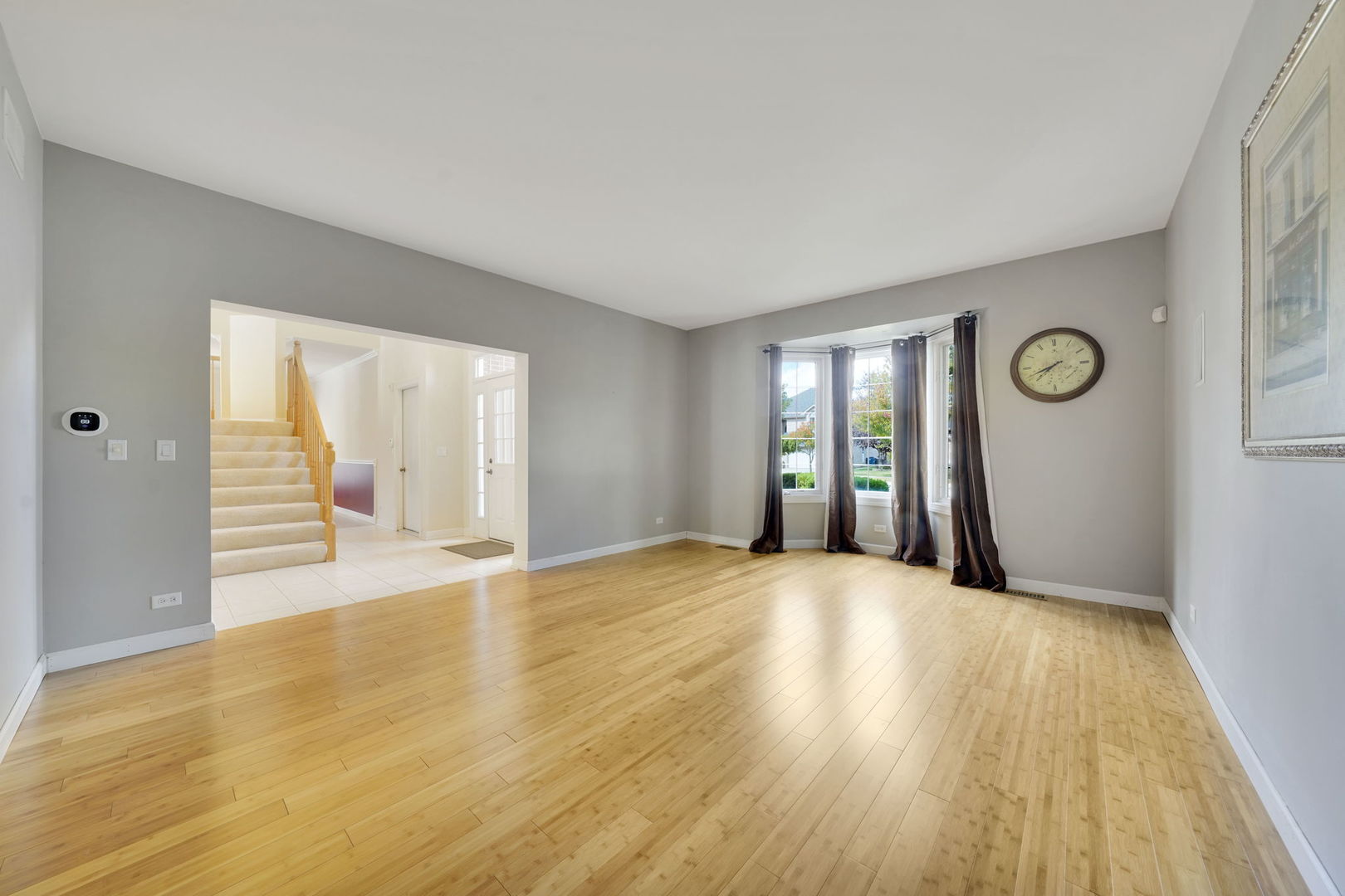 801 W Veterans Parkway, Addison, IL 60101